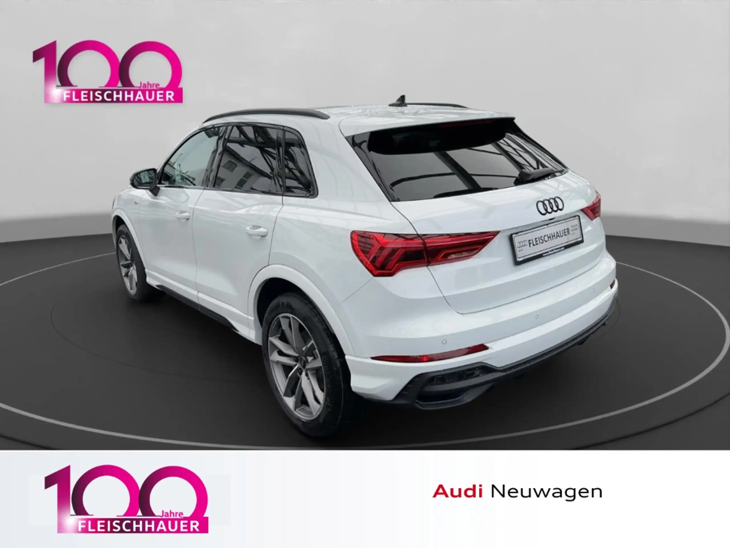 Audi - Q3