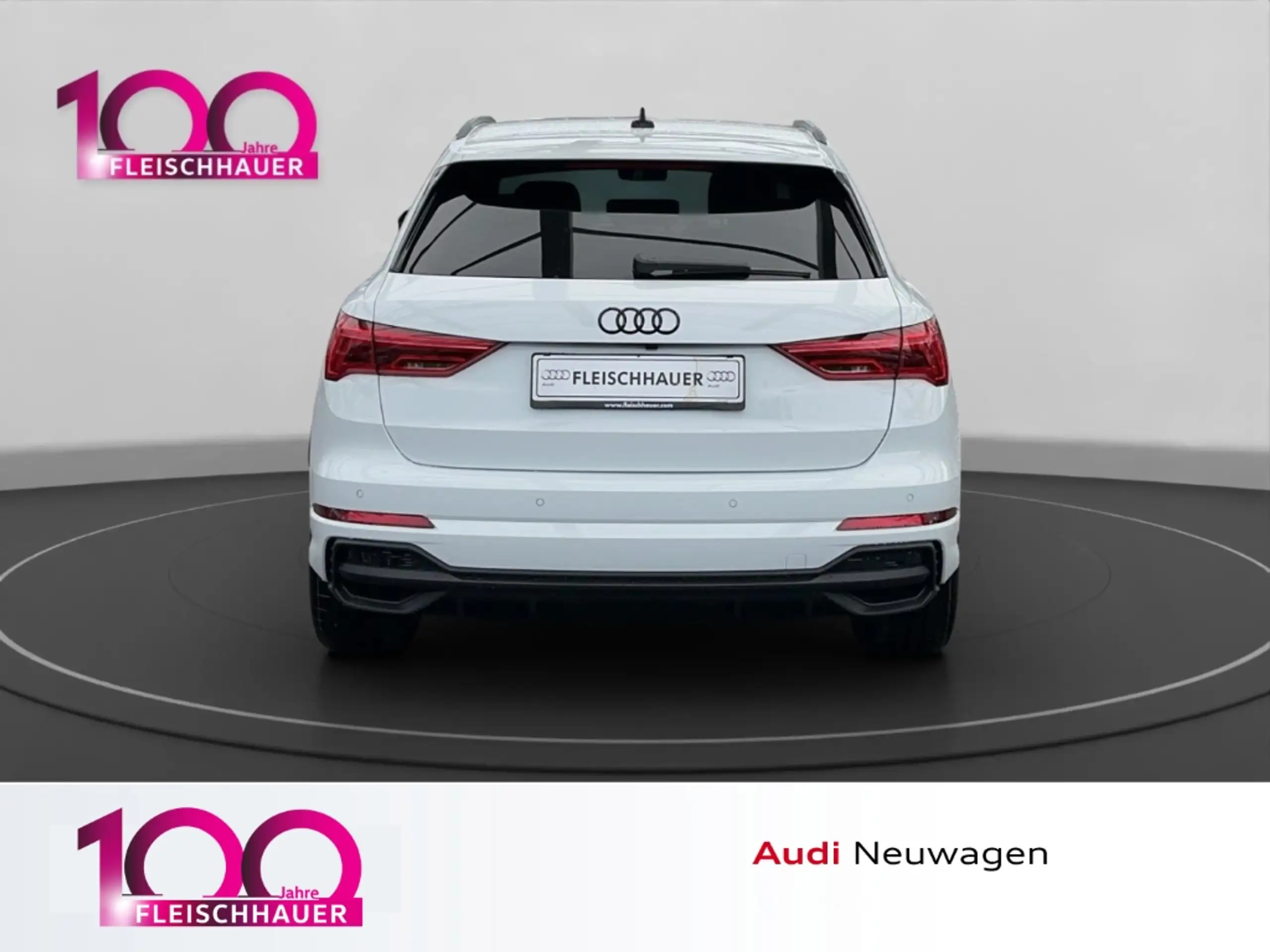 Audi - Q3