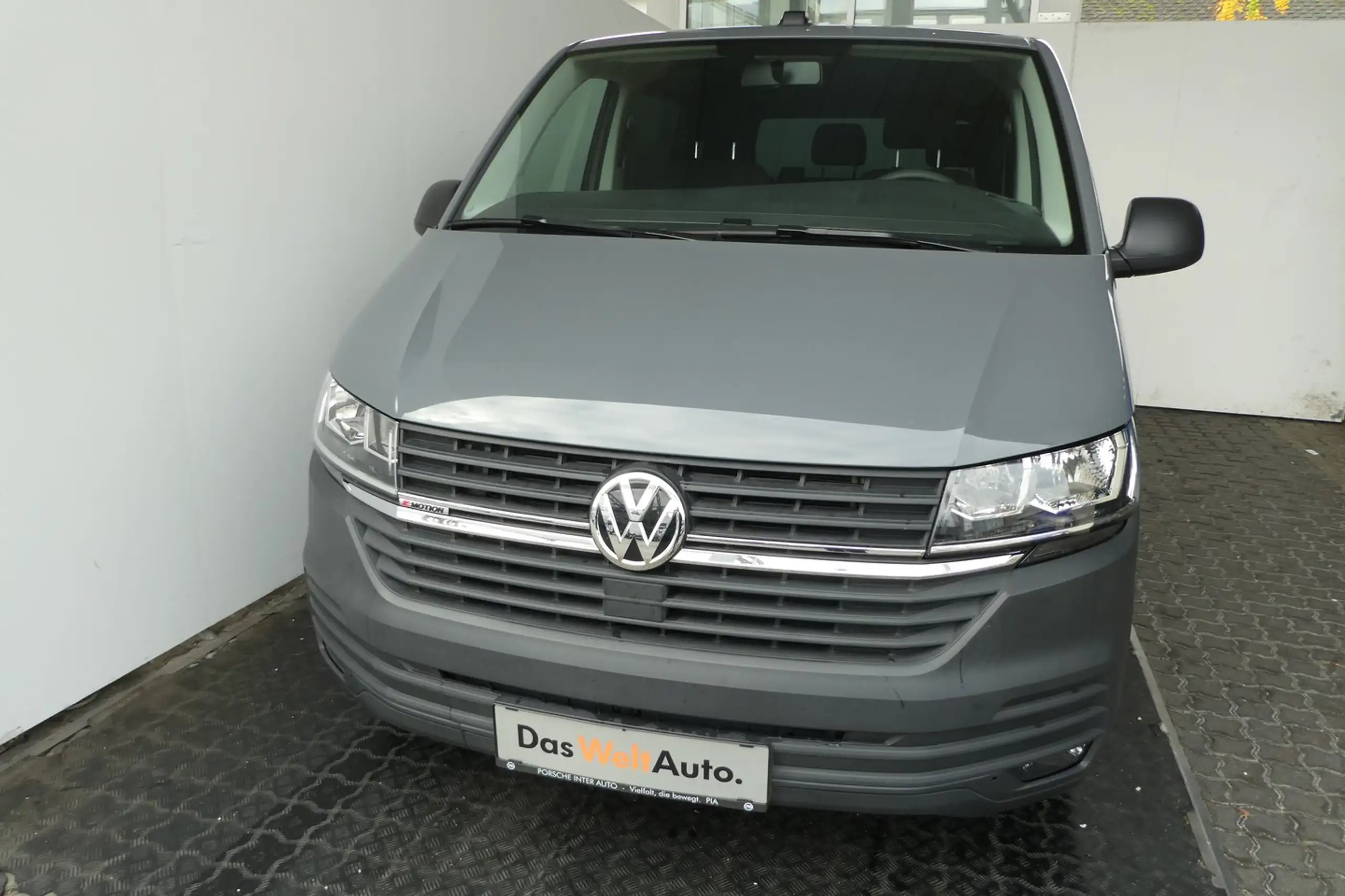 Volkswagen - T6.1 Transporter