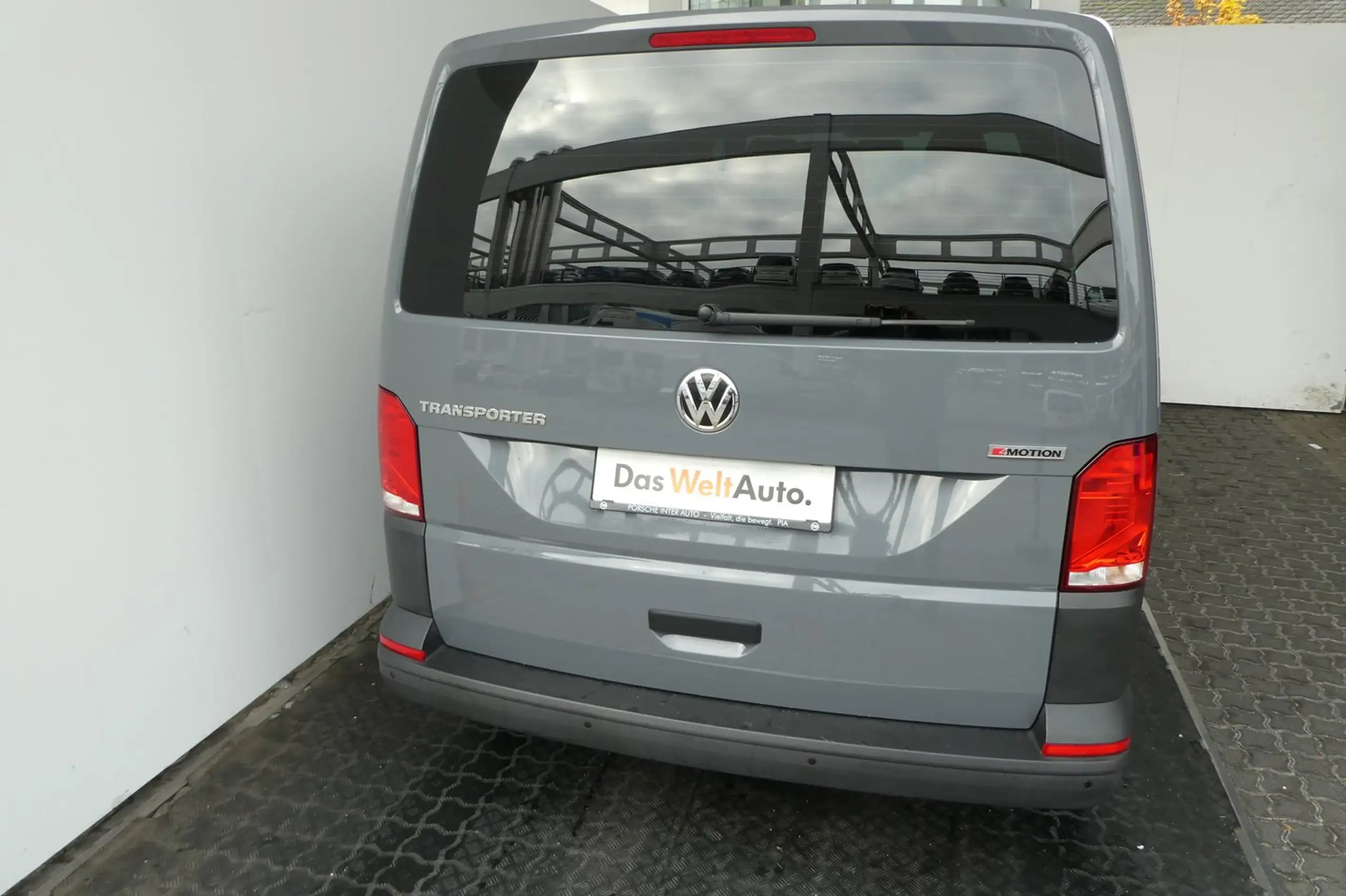 Volkswagen - T6.1 Transporter