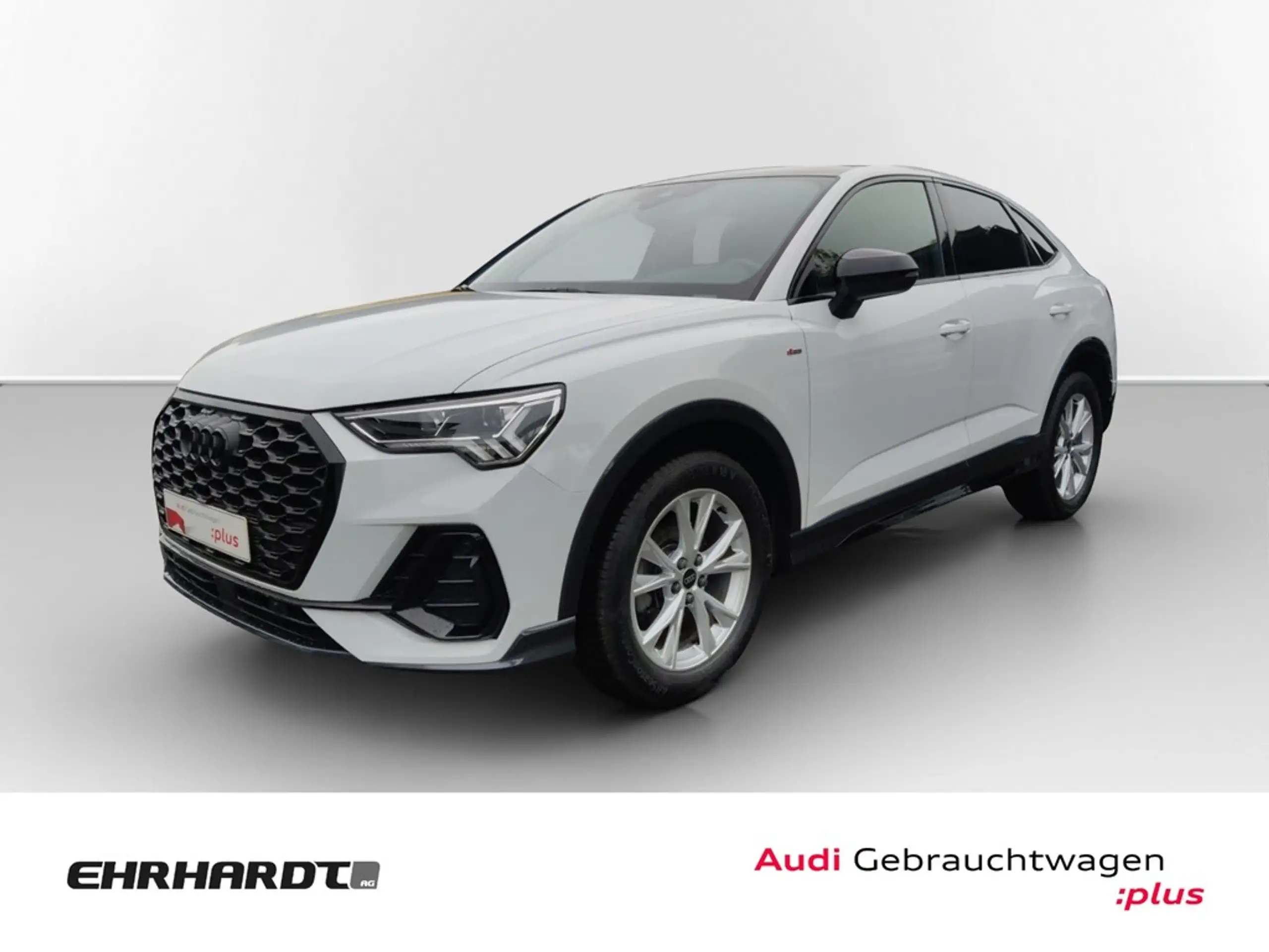 Audi - Q3