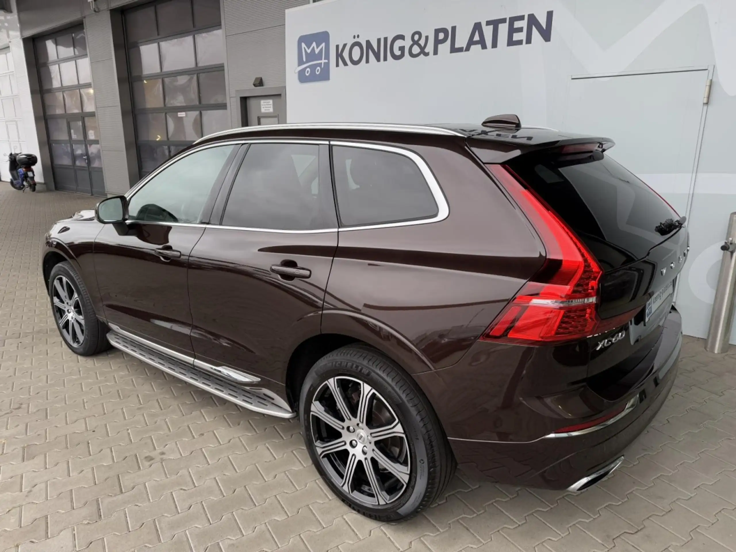 Volvo - XC60