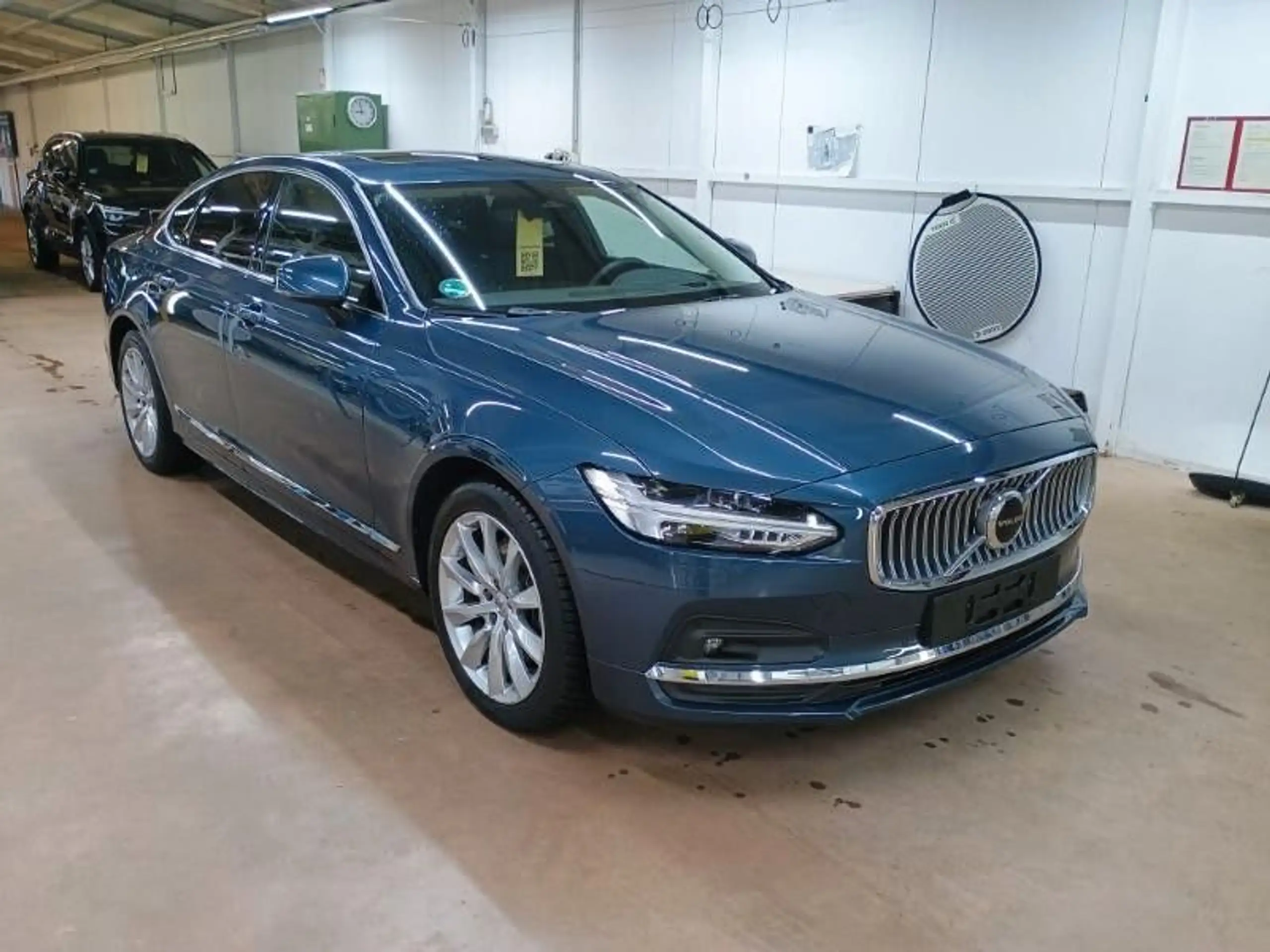 Volvo S90 2024