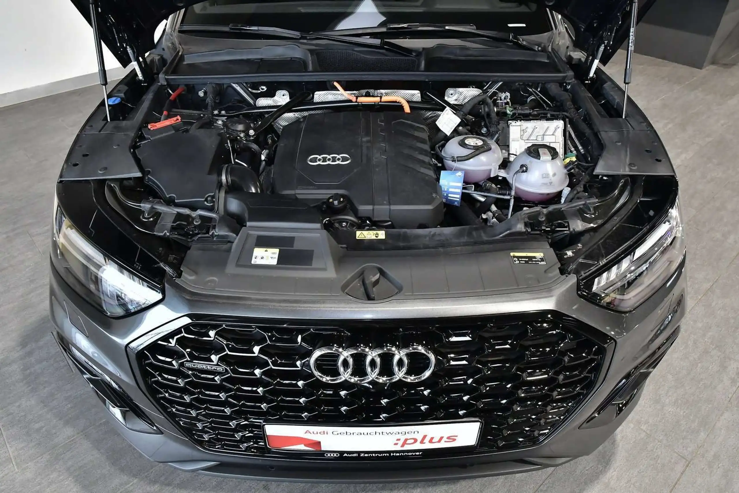 Audi - Q5