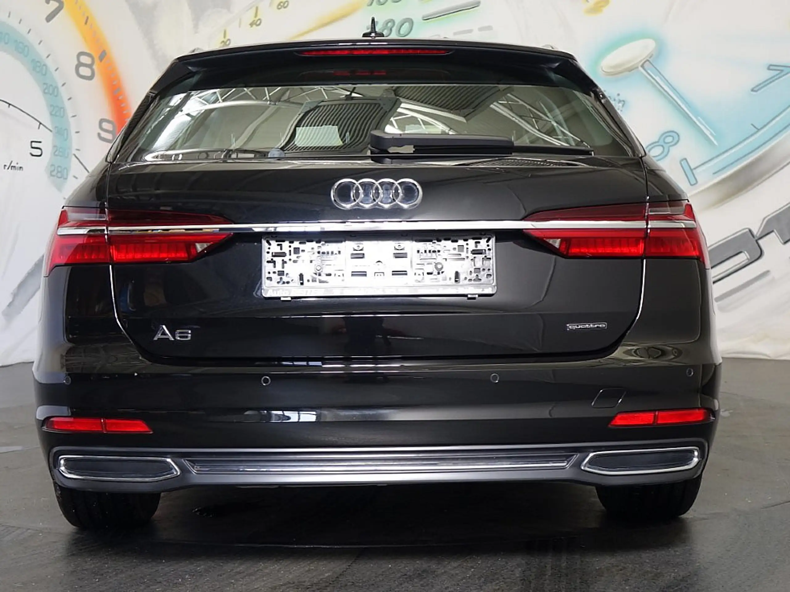 Audi - A6