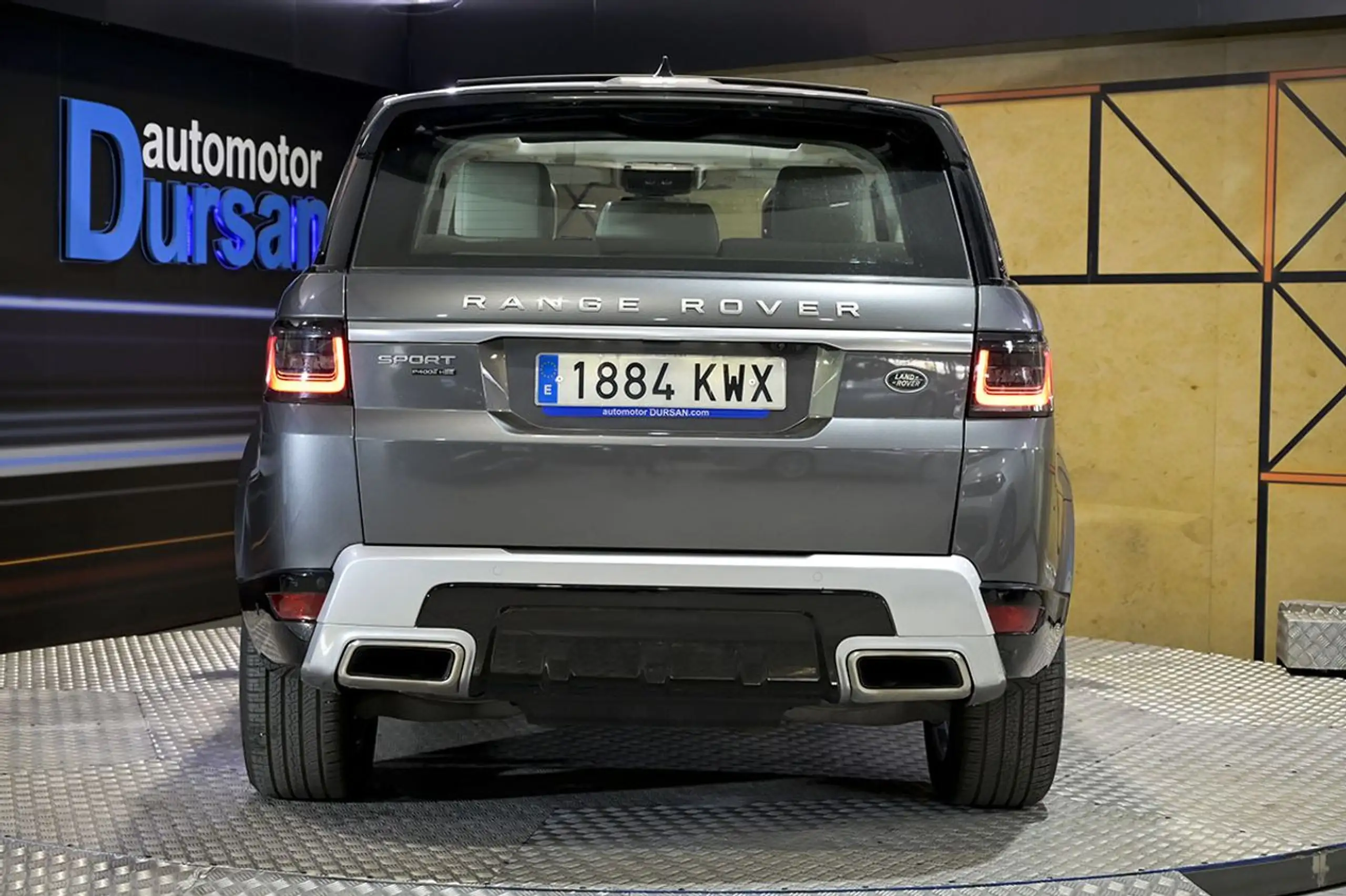 Land Rover - Range Rover Sport