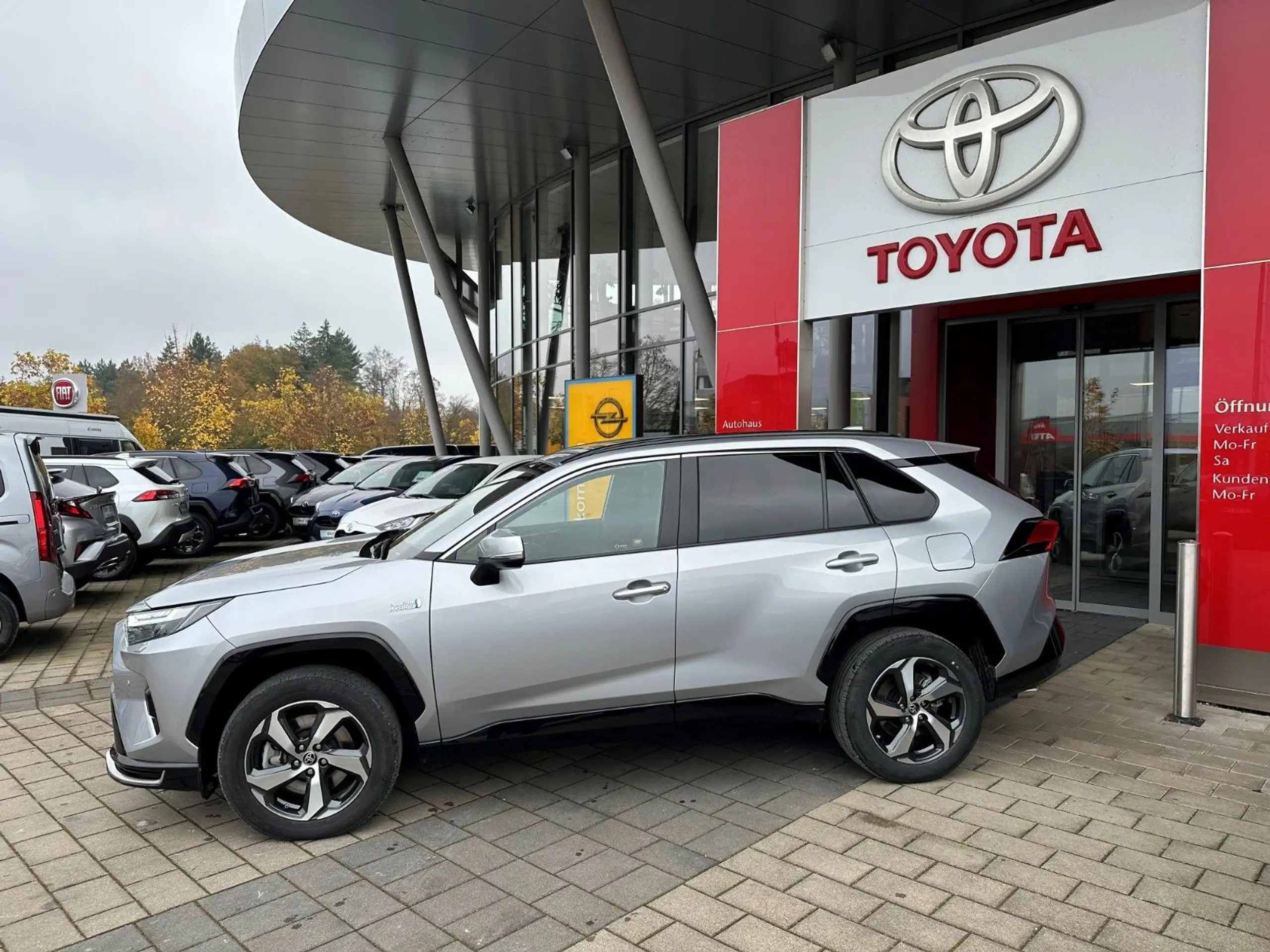 Toyota - RAV 4