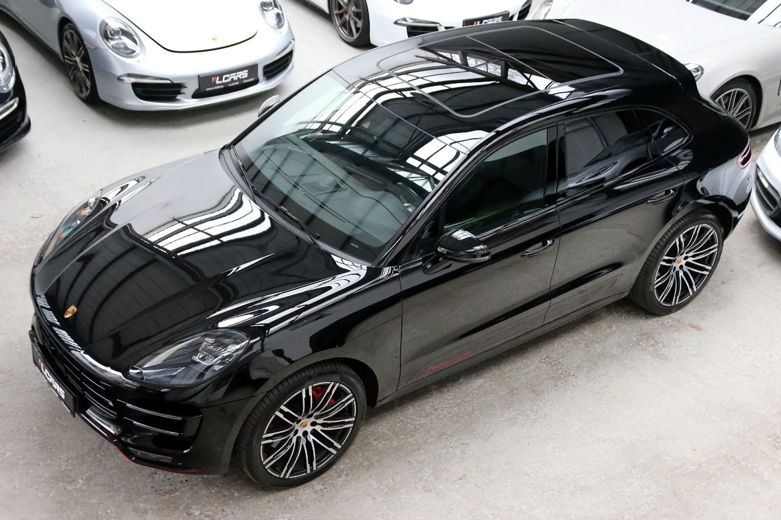 Porsche - Macan