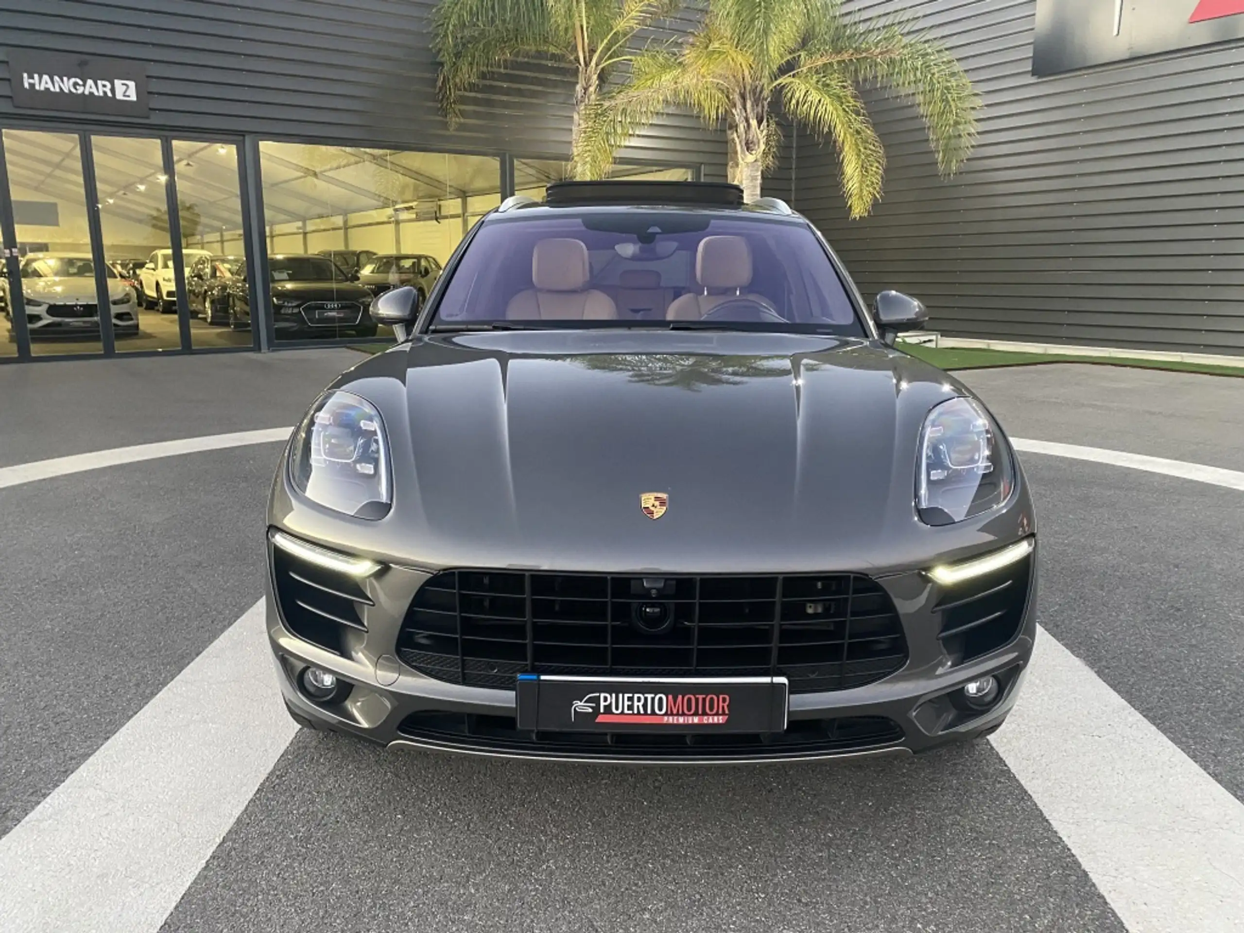 Porsche - Macan