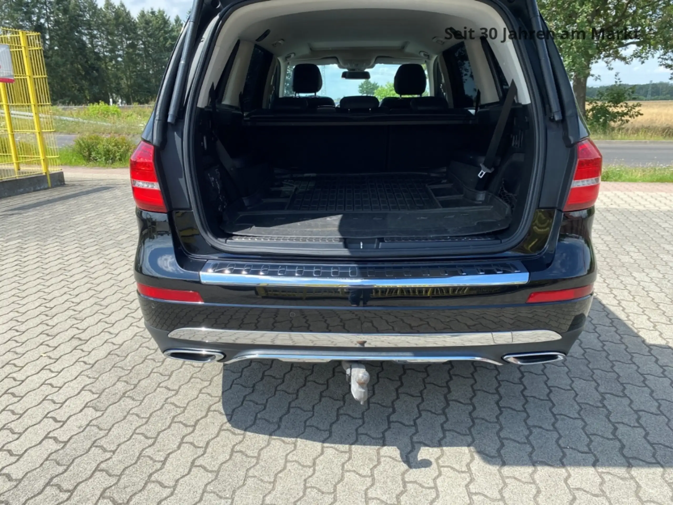 Mercedes-Benz - GLS 350