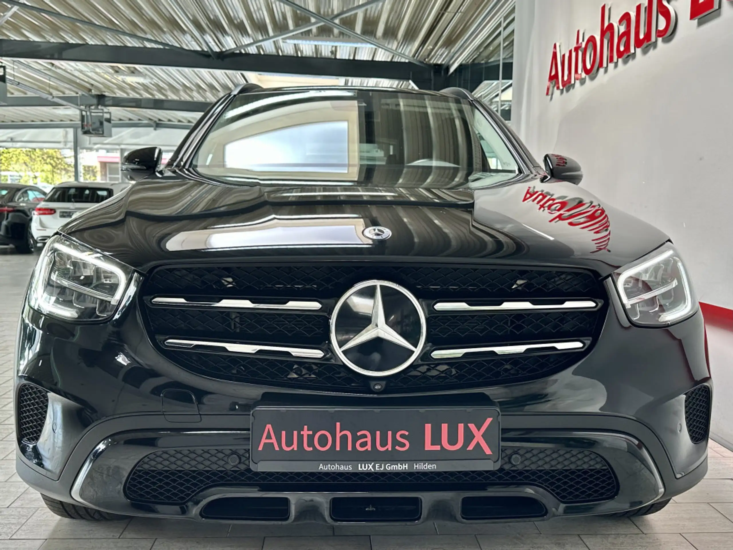 Mercedes-Benz - GLC 220