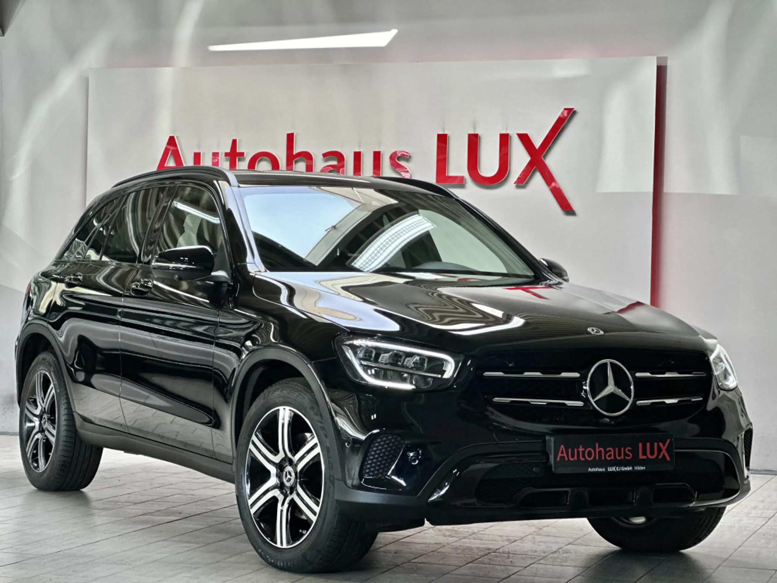 Mercedes-Benz - GLC 220