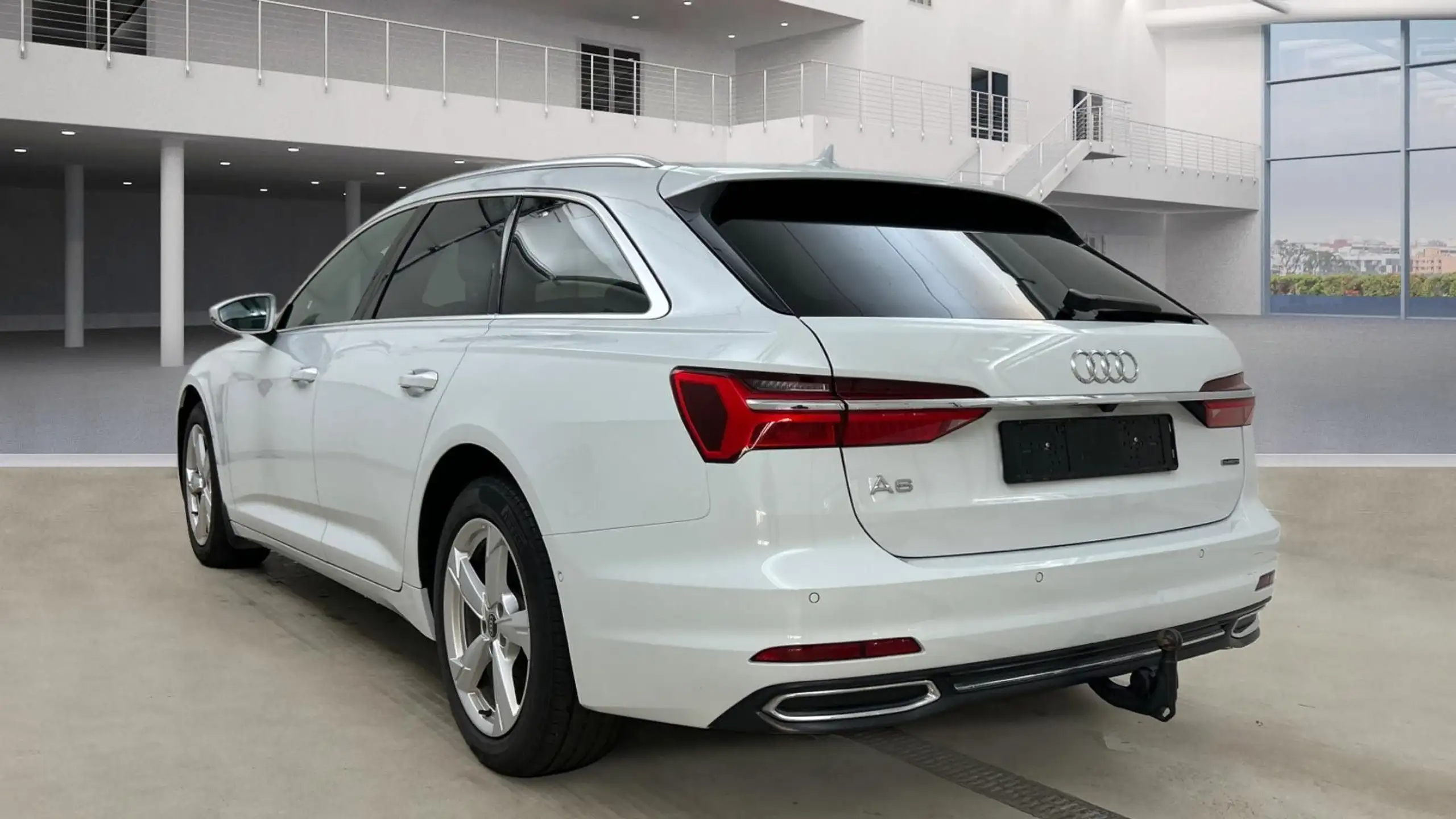 Audi - A6