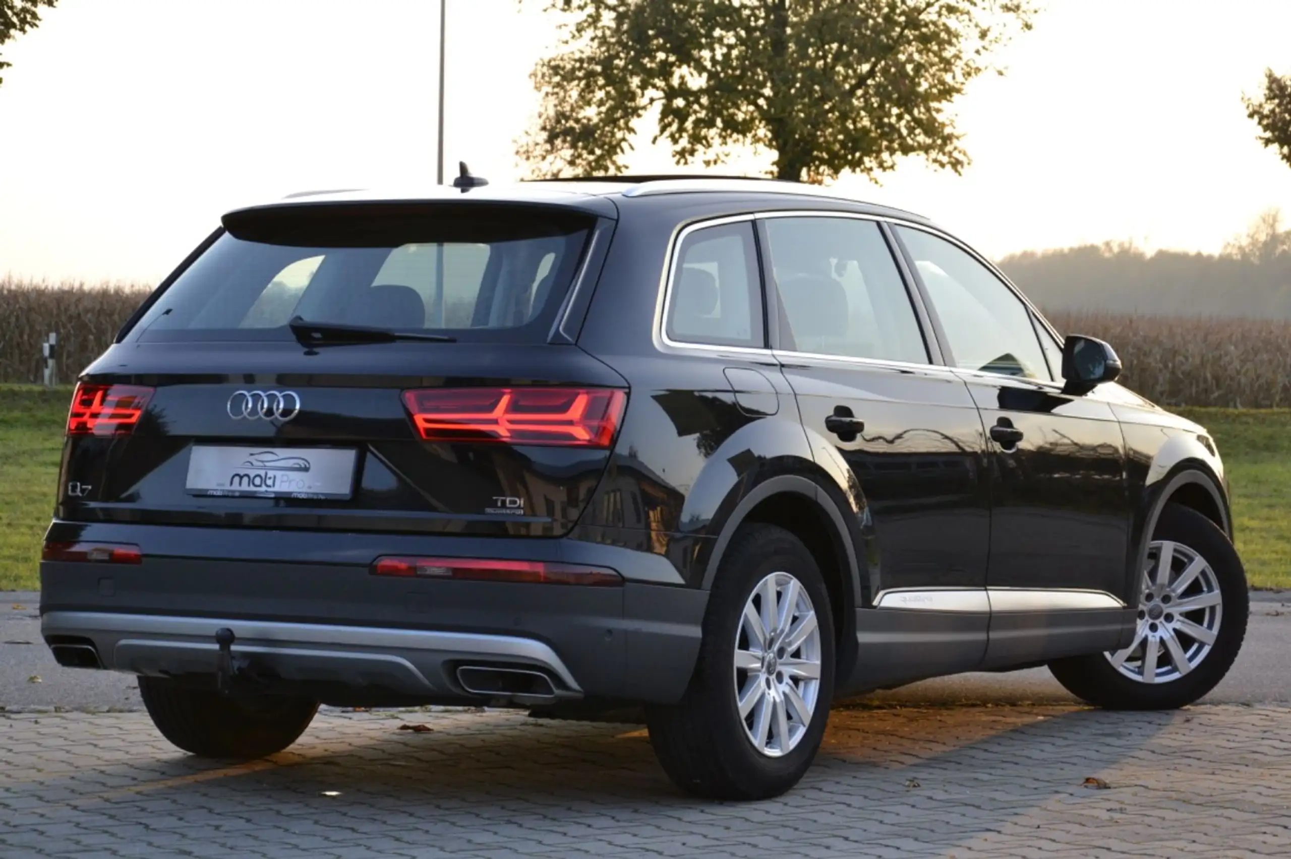 Audi - Q7