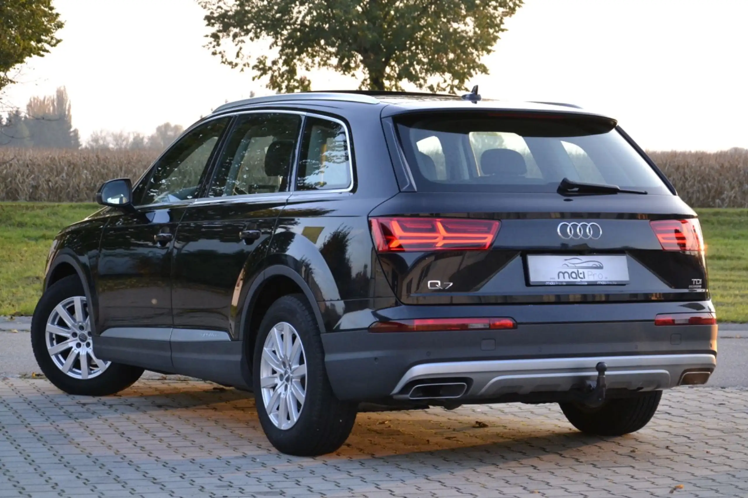 Audi - Q7