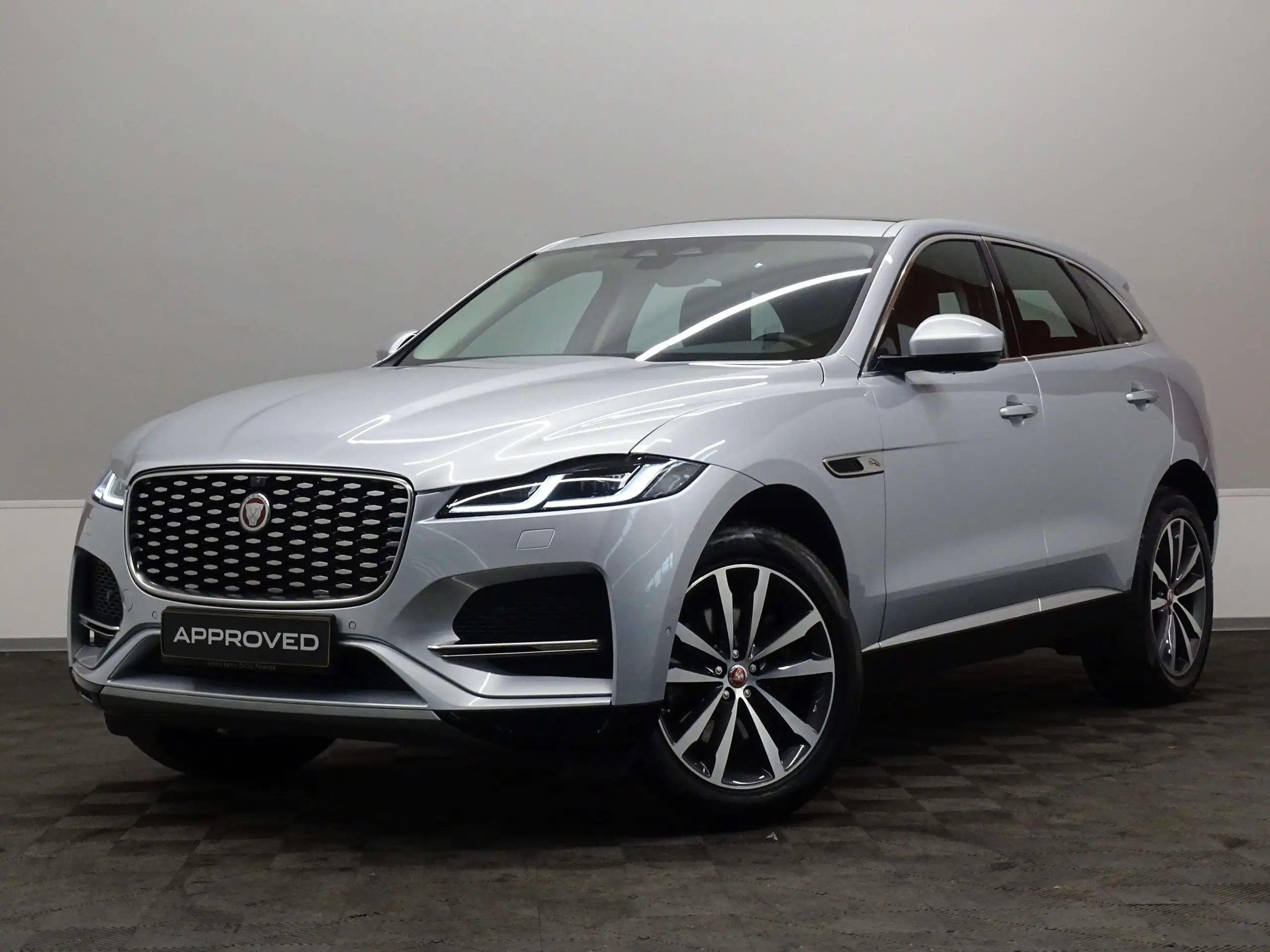 Jaguar - F-Pace