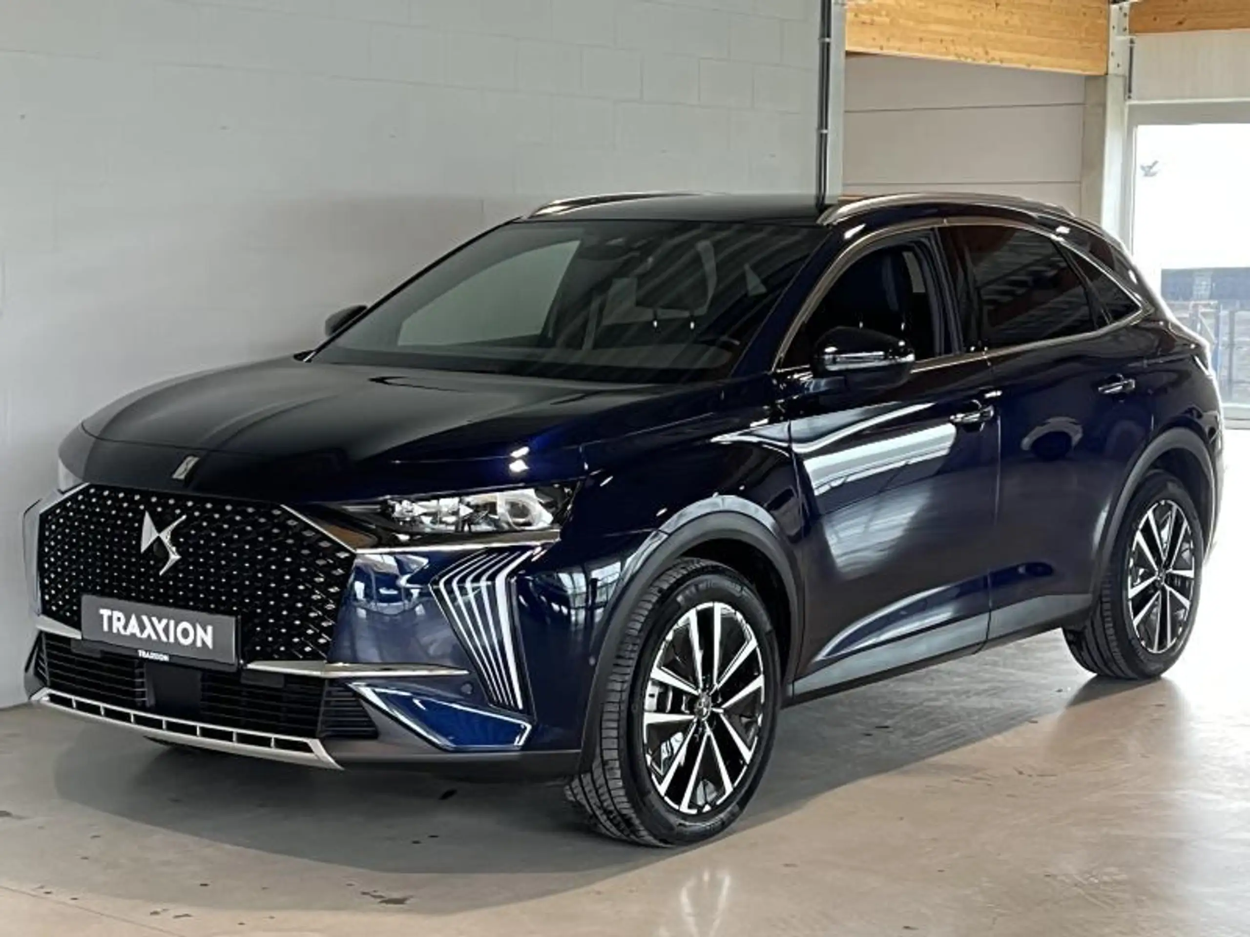 DS Automobiles - DS 7 Crossback