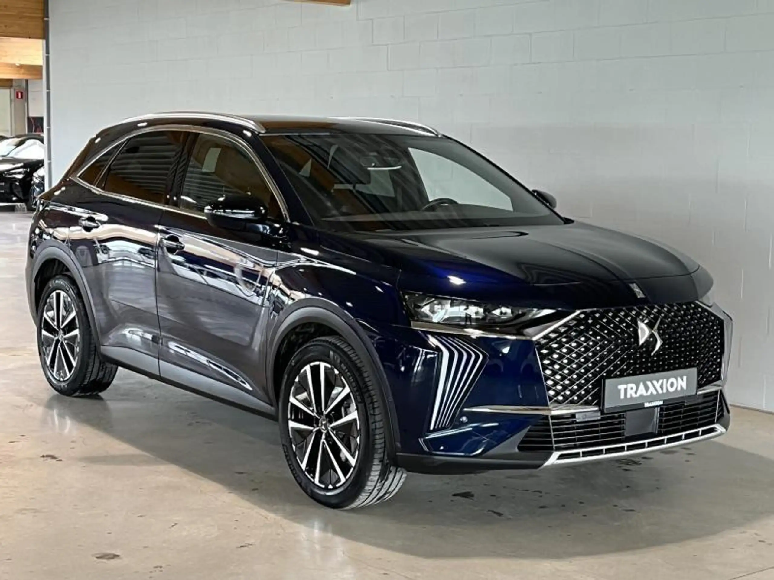 DS Automobiles - DS 7 Crossback