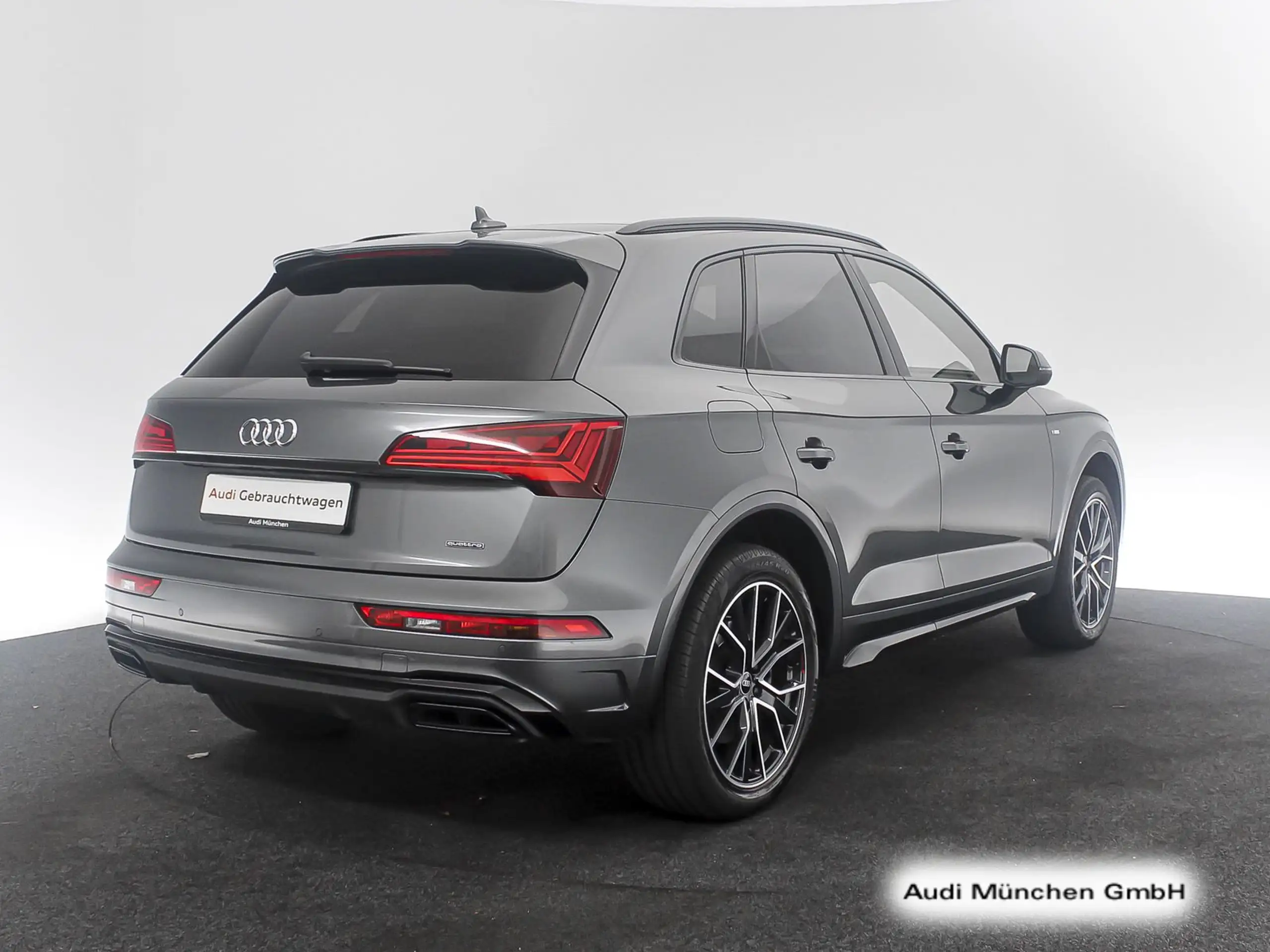 Audi - Q5