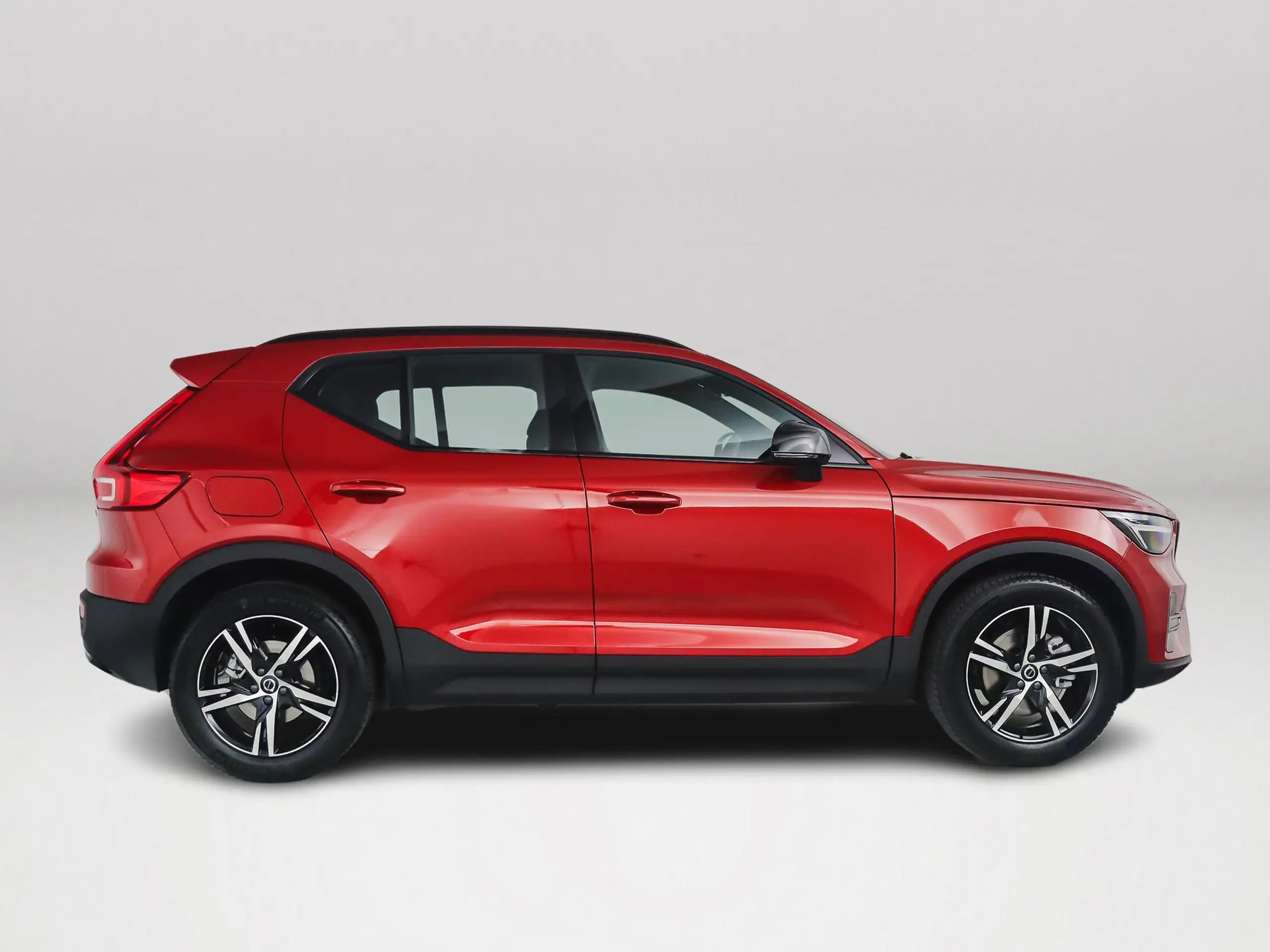 Volvo - XC40