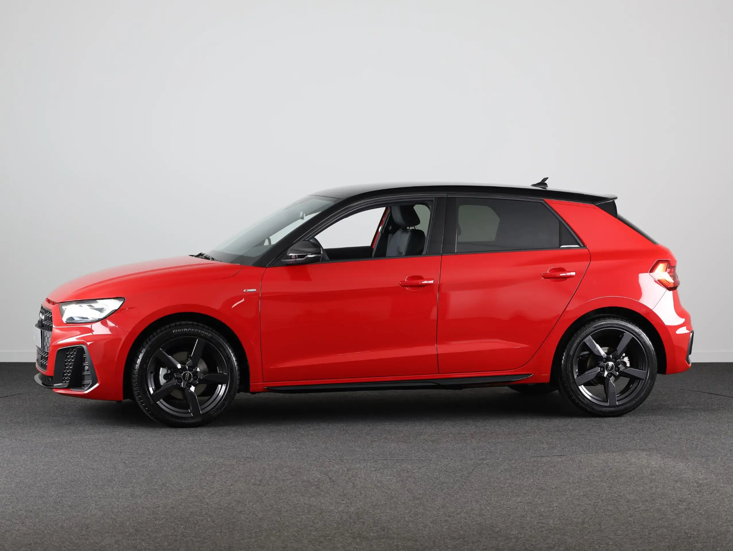 Audi - A1