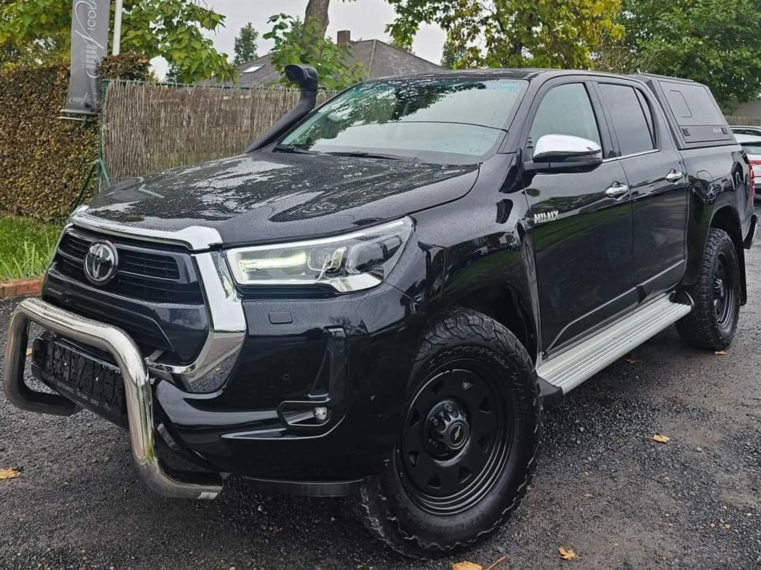 Toyota - Hilux