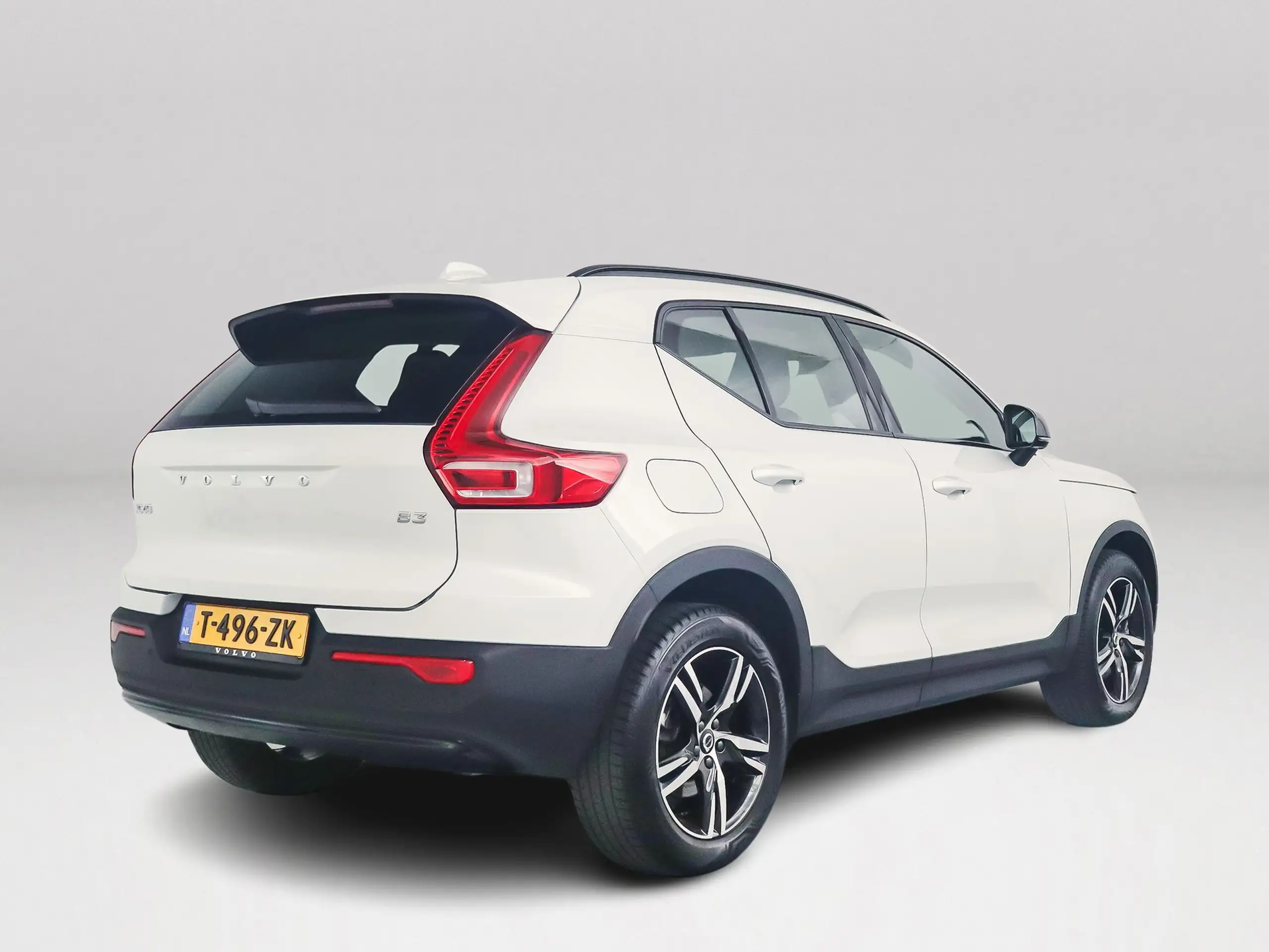 Volvo - XC40