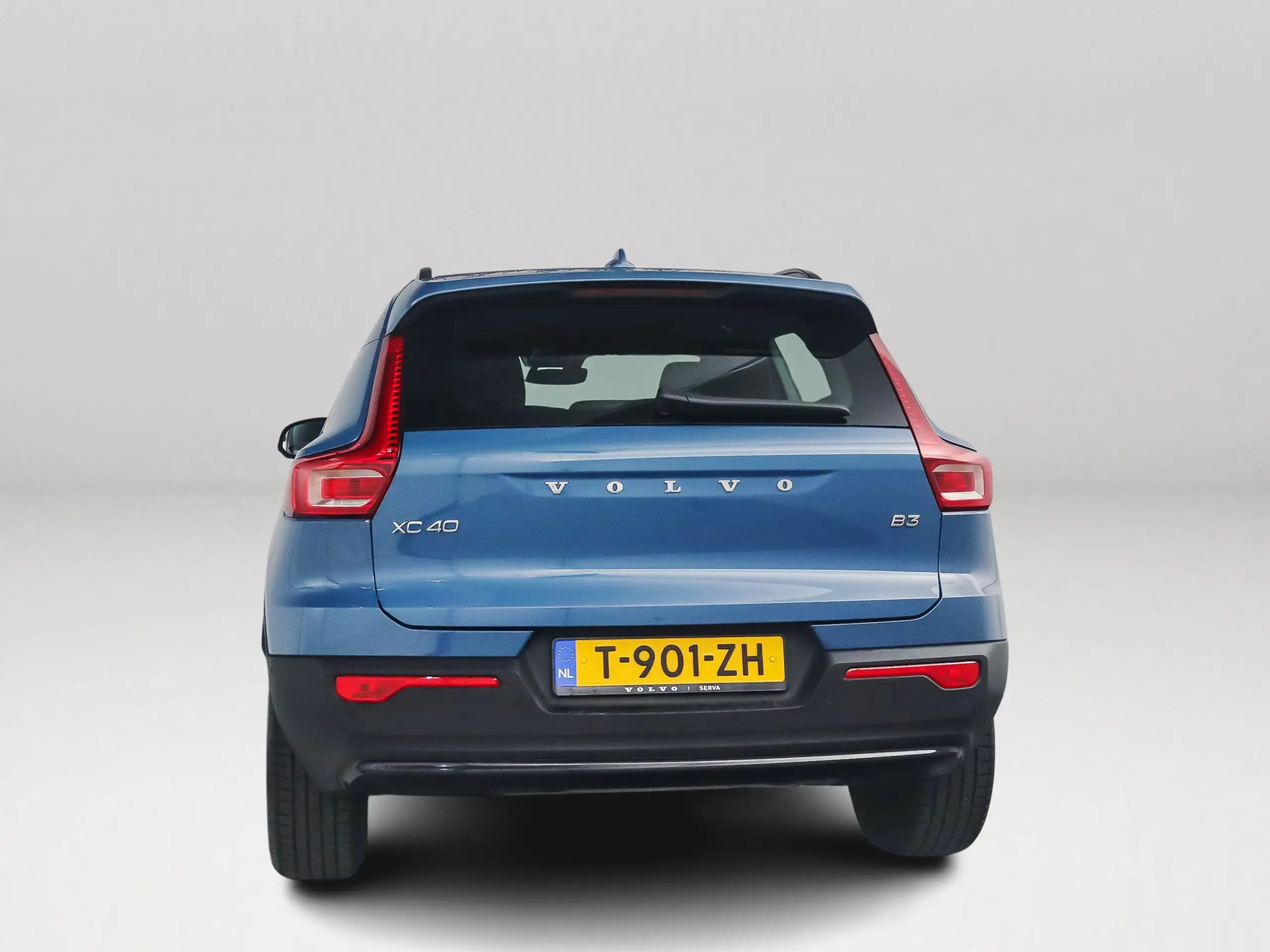 Volvo - XC40