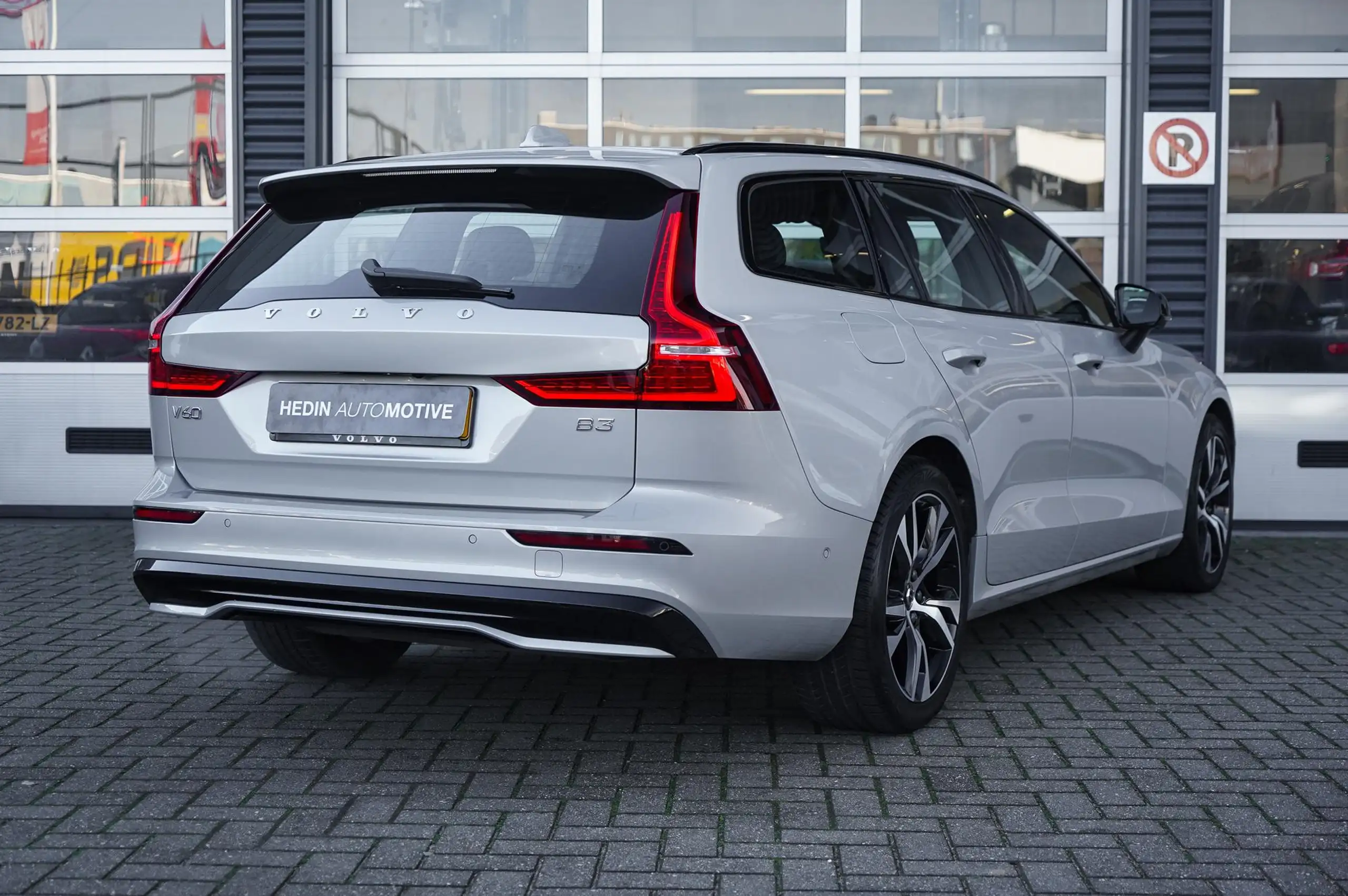 Volvo - V60