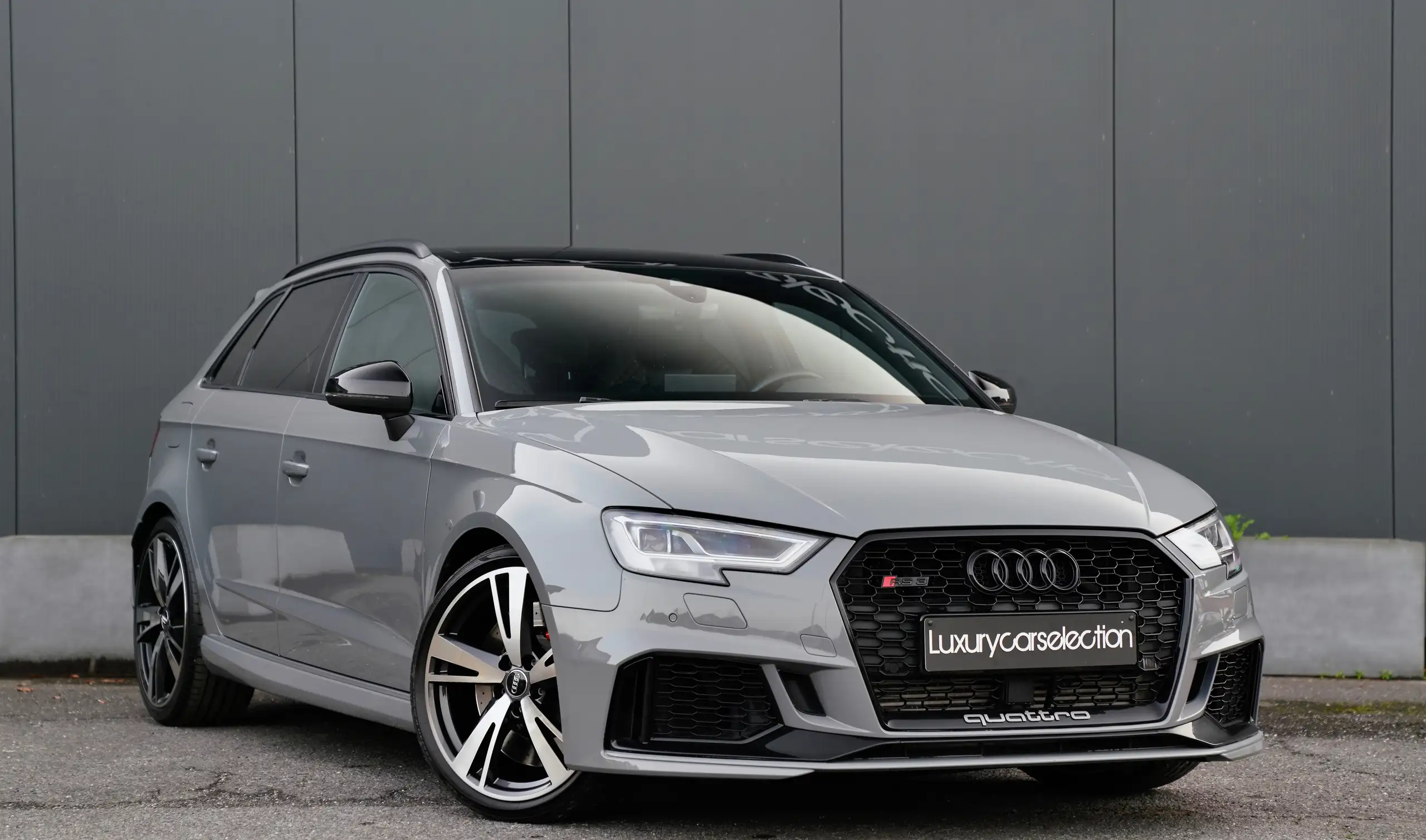 Audi - RS3