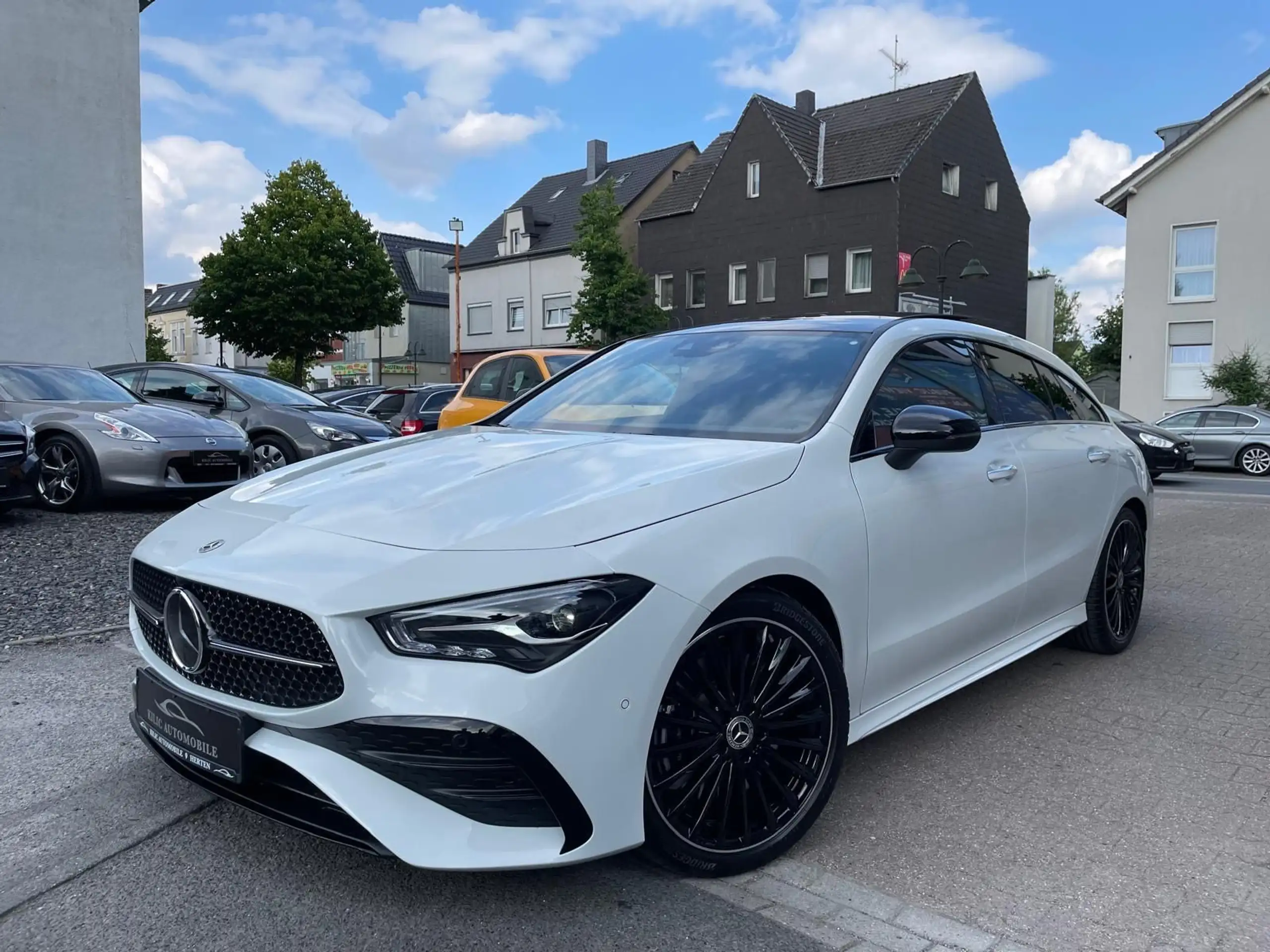 Mercedes-Benz - CLA 250