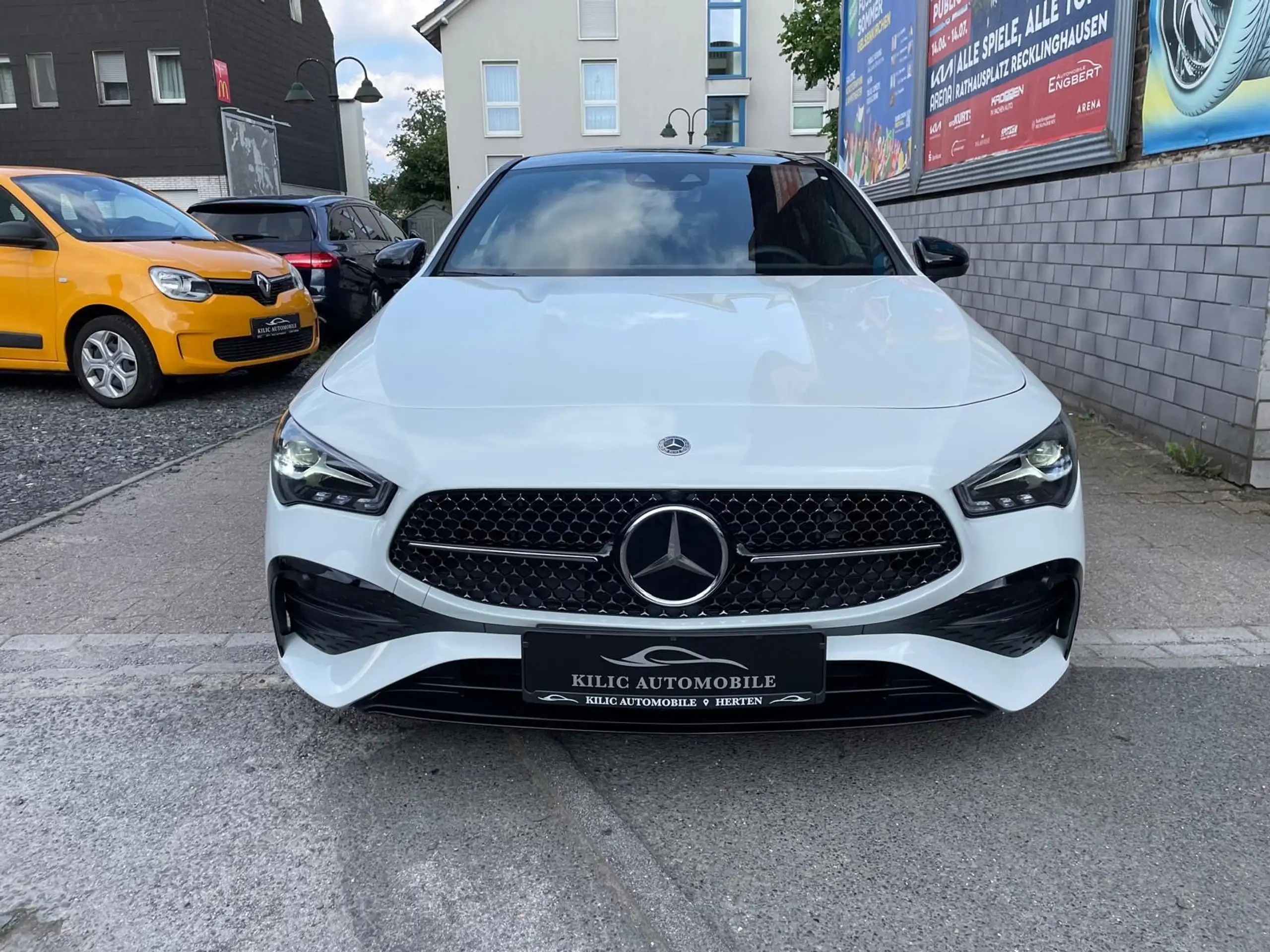 Mercedes-Benz - CLA 250