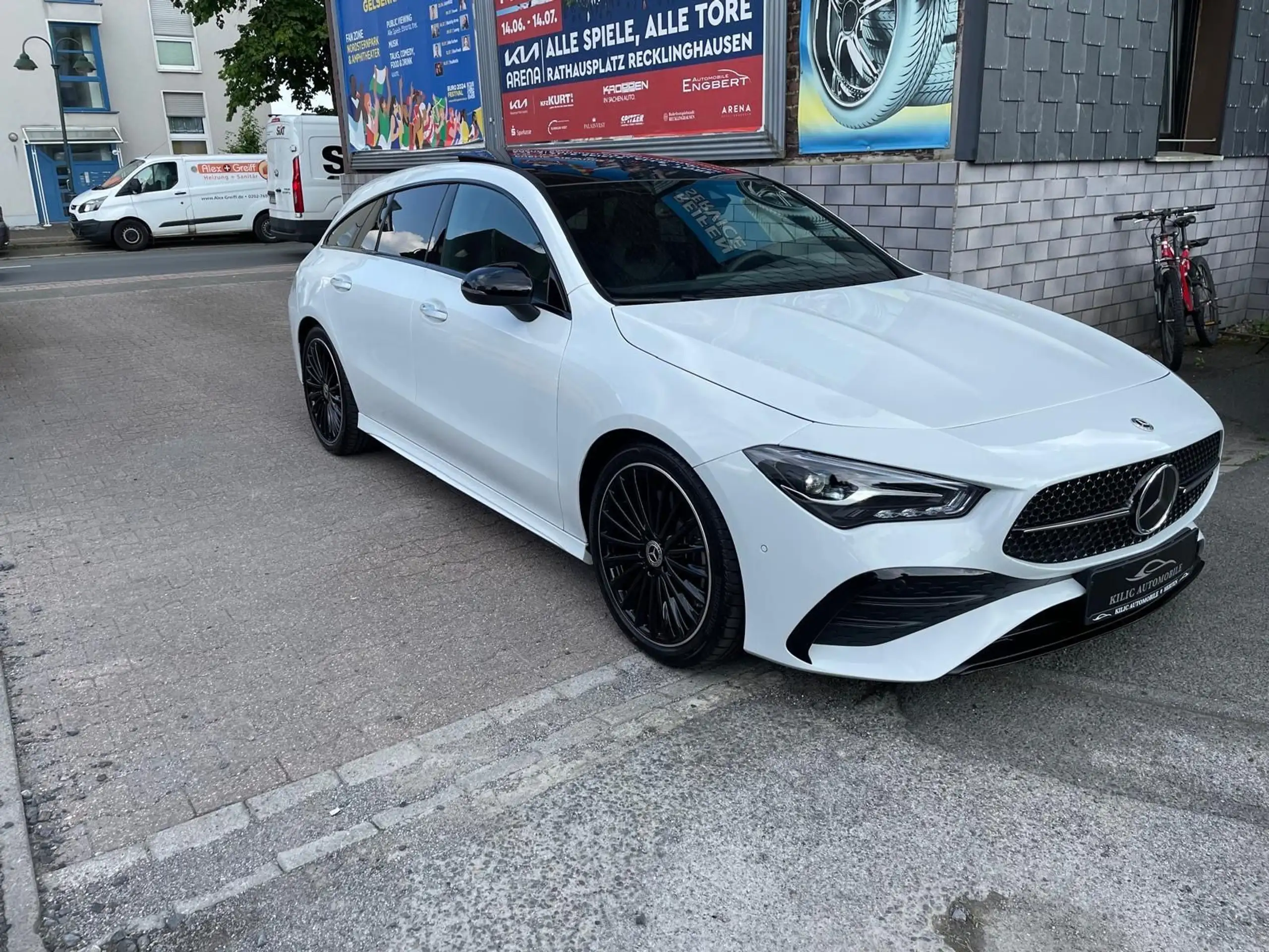 Mercedes-Benz - CLA 250