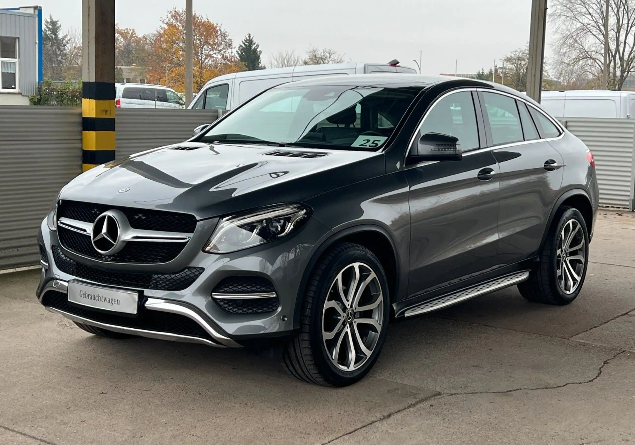 Mercedes-Benz - GLE 350