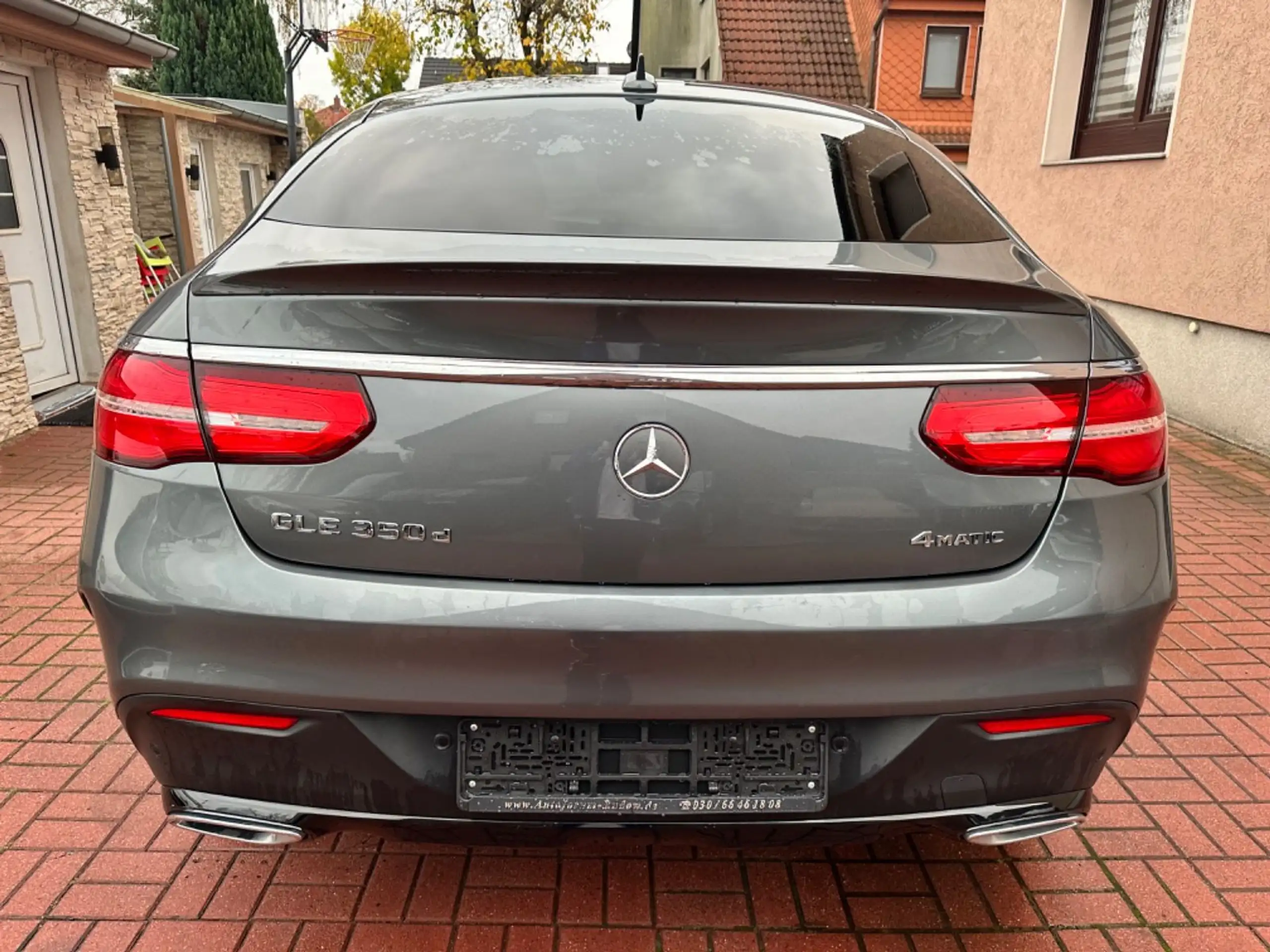 Mercedes-Benz - GLE 350