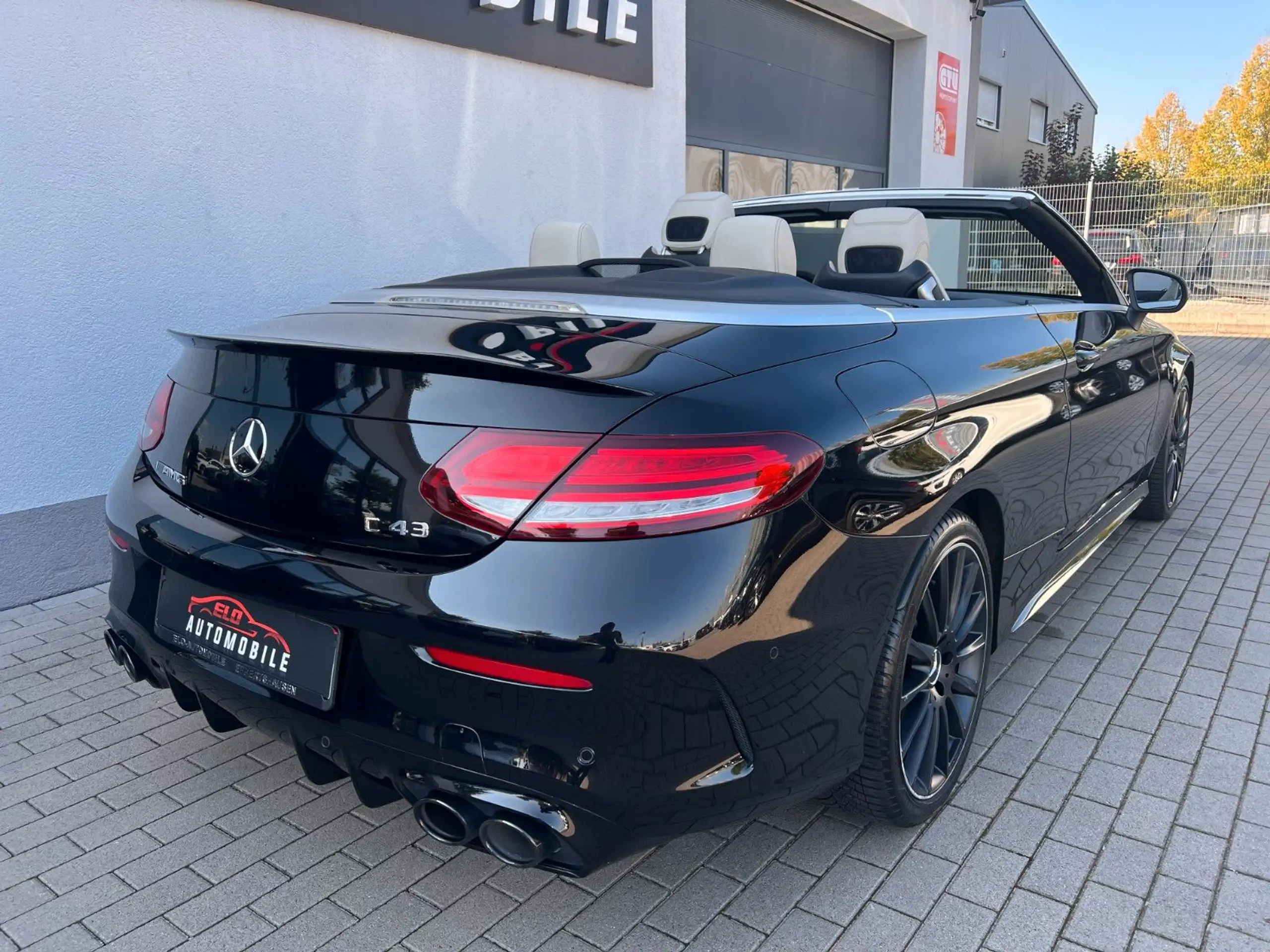 Mercedes-Benz - C 43 AMG