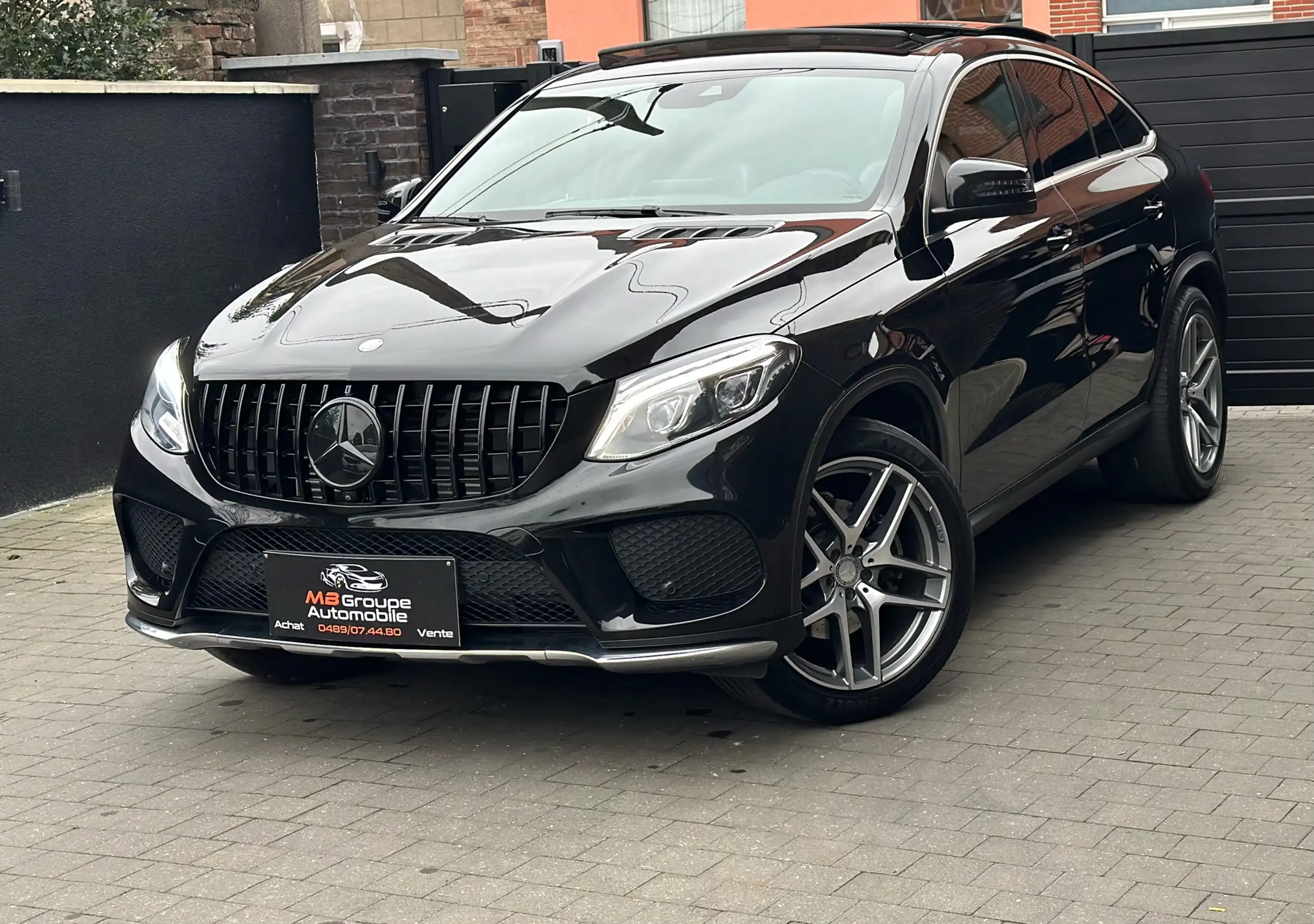 Mercedes-Benz - GLE 350