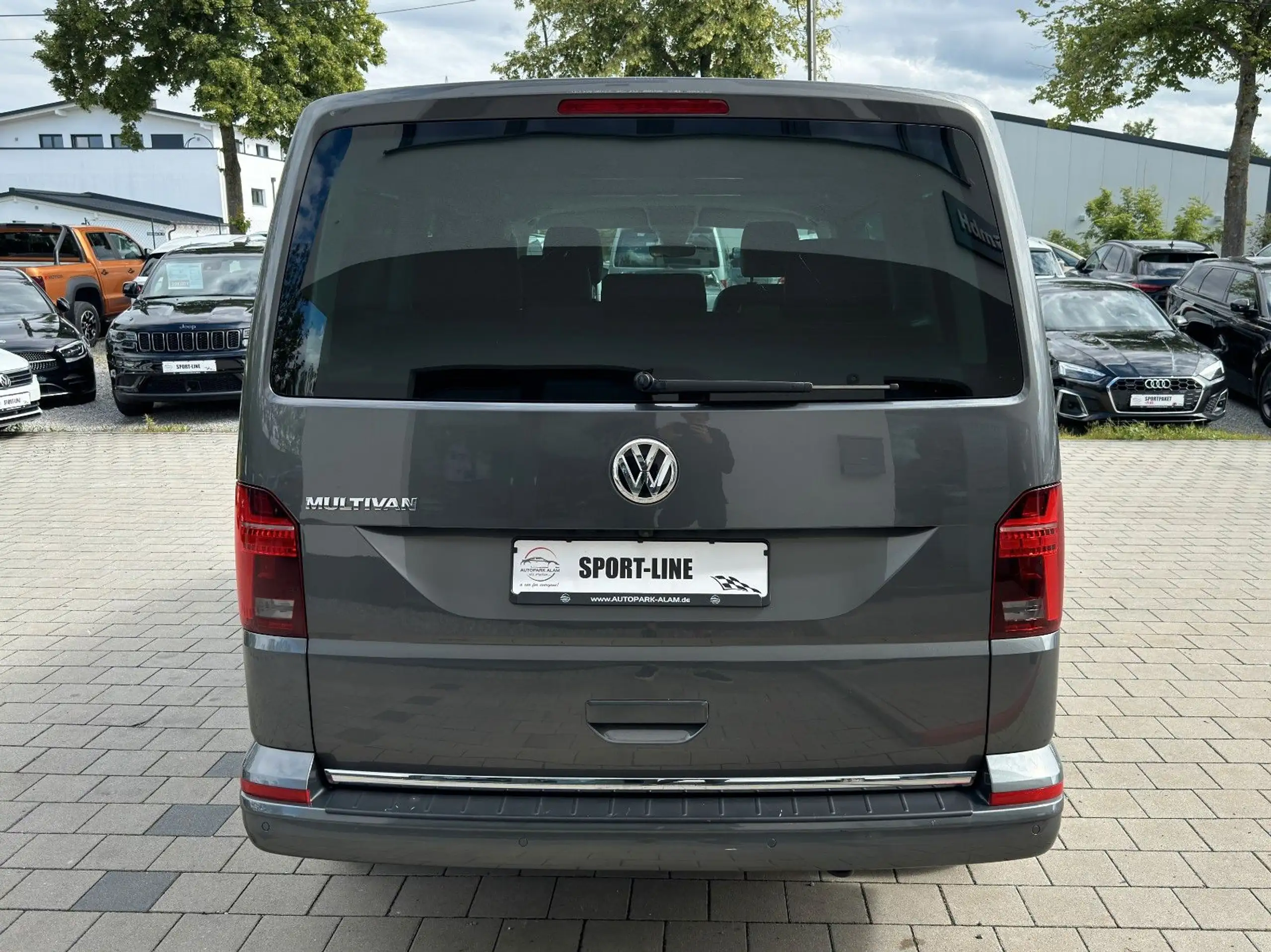 Volkswagen - T6 Multivan