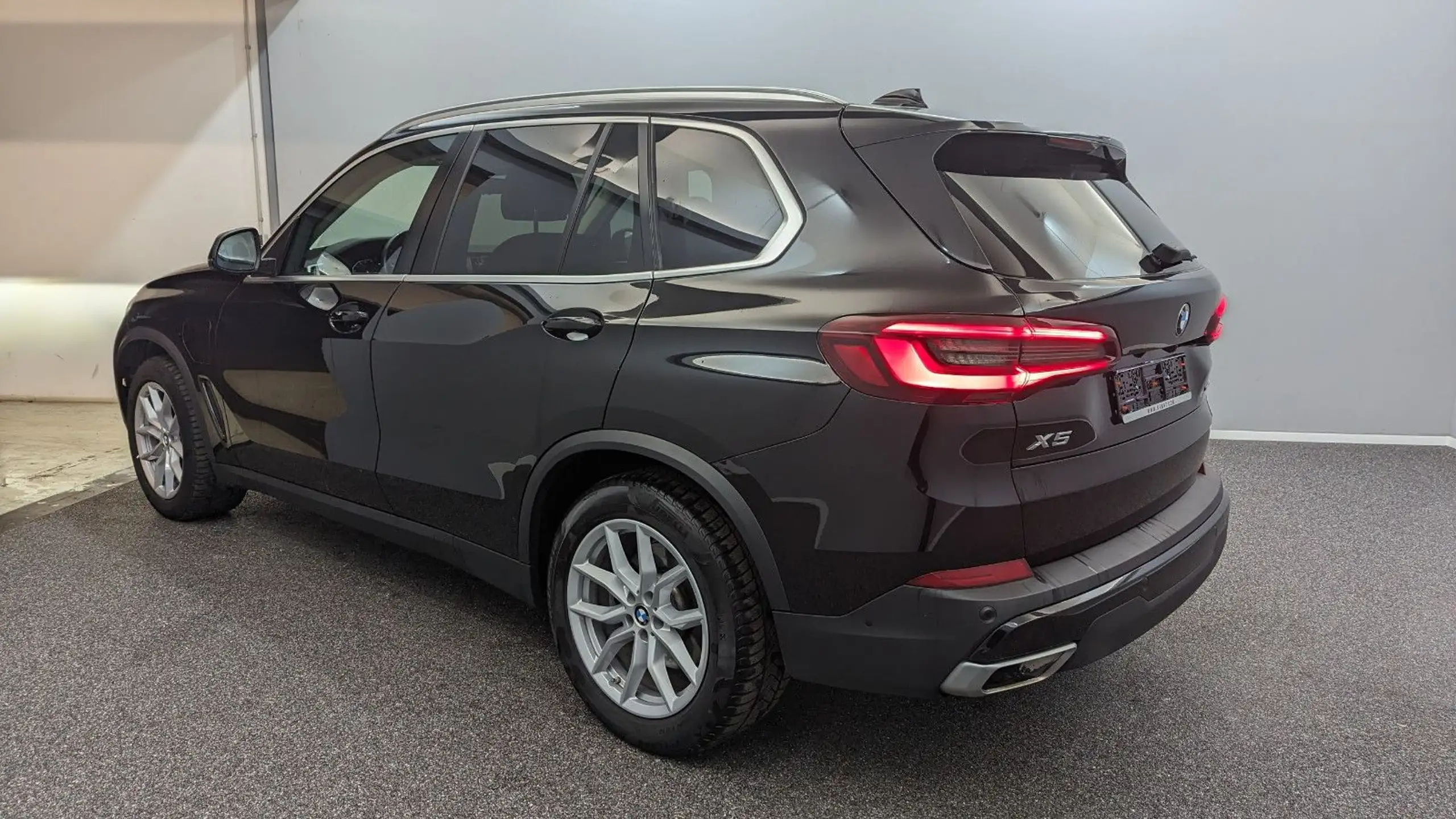 BMW - X5