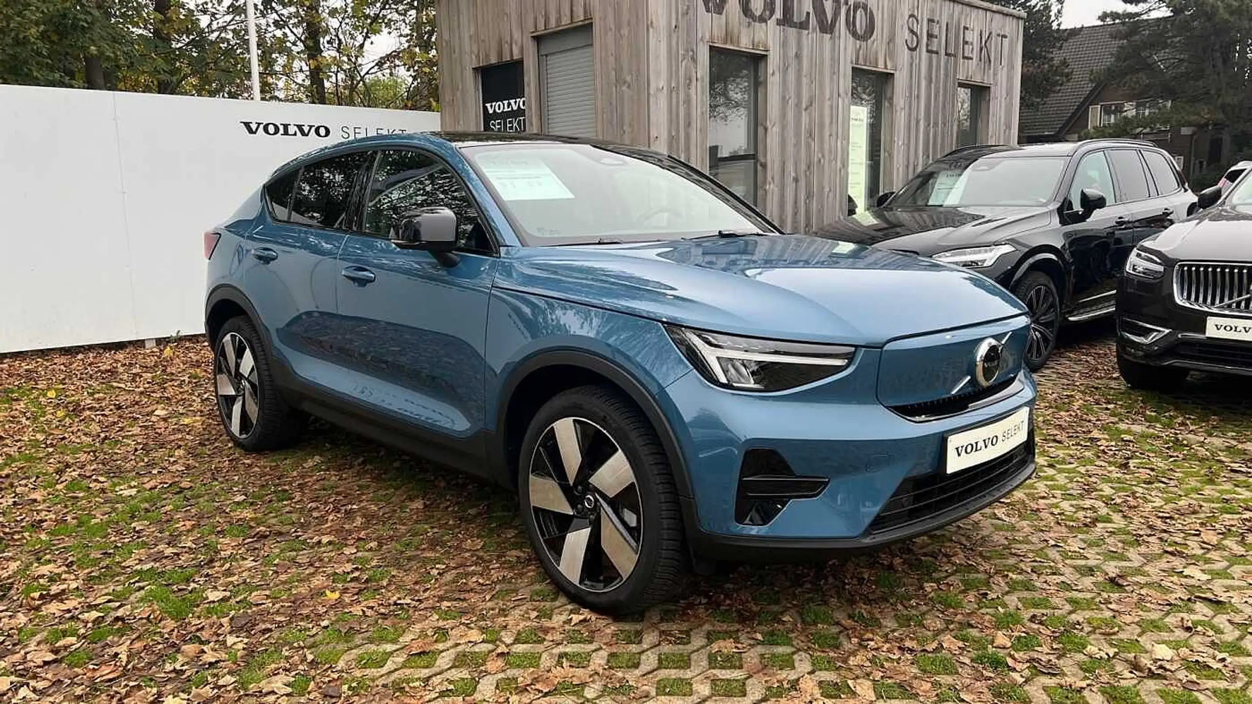 Volvo - C40