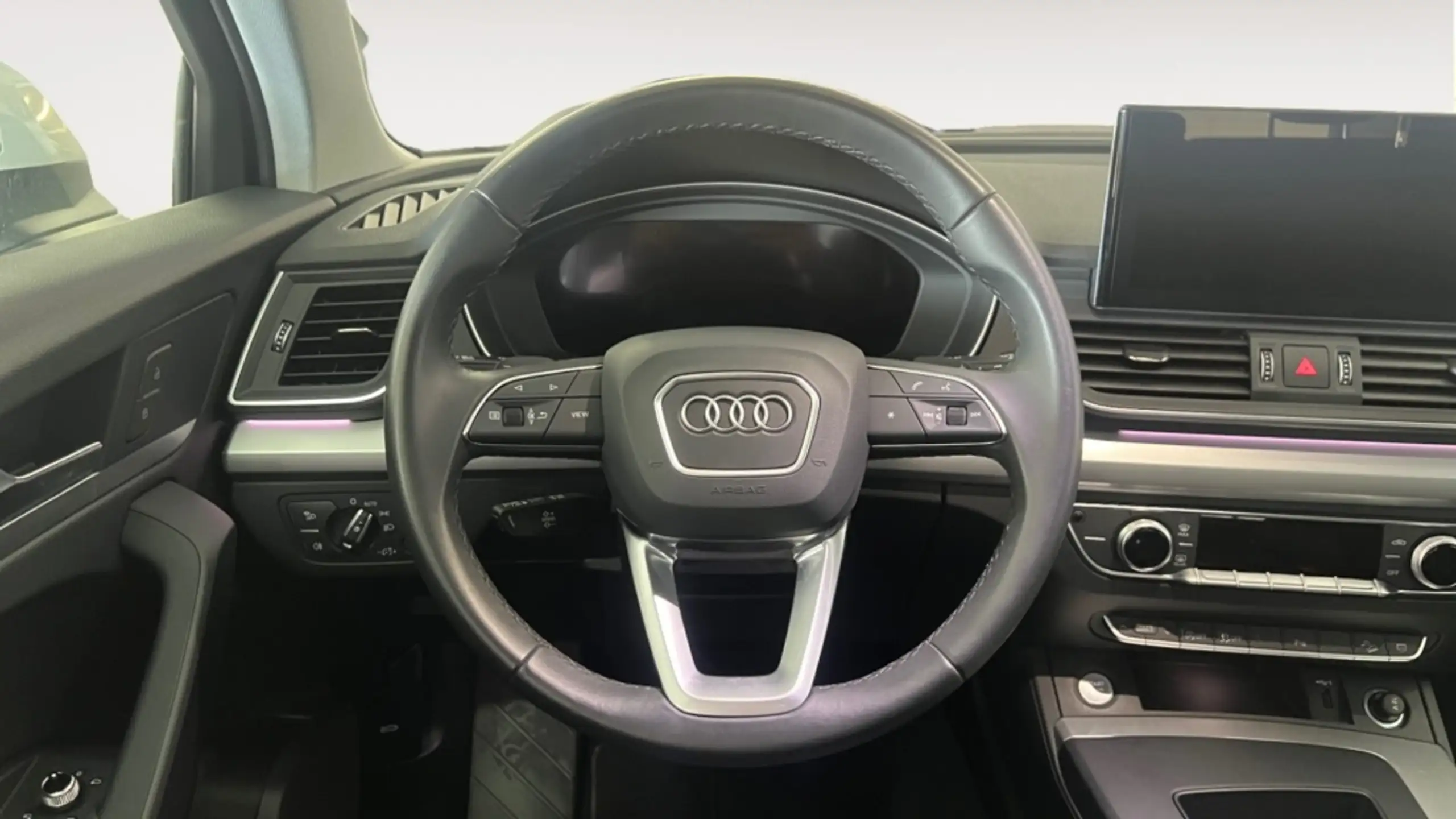 Audi - Q5