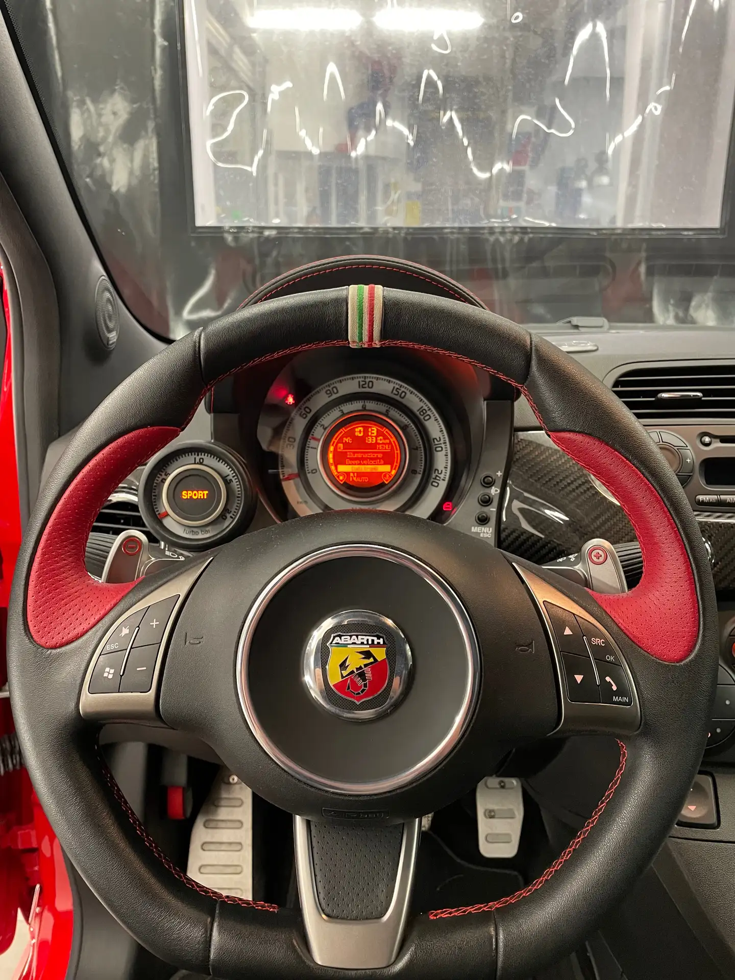 Abarth - 695