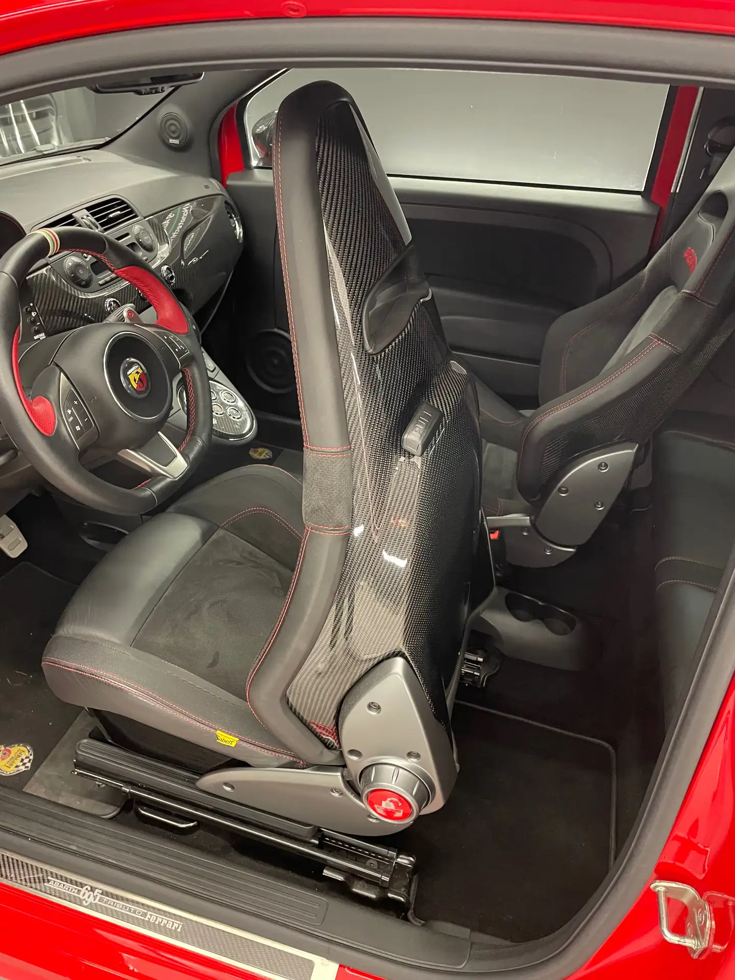 Abarth - 695