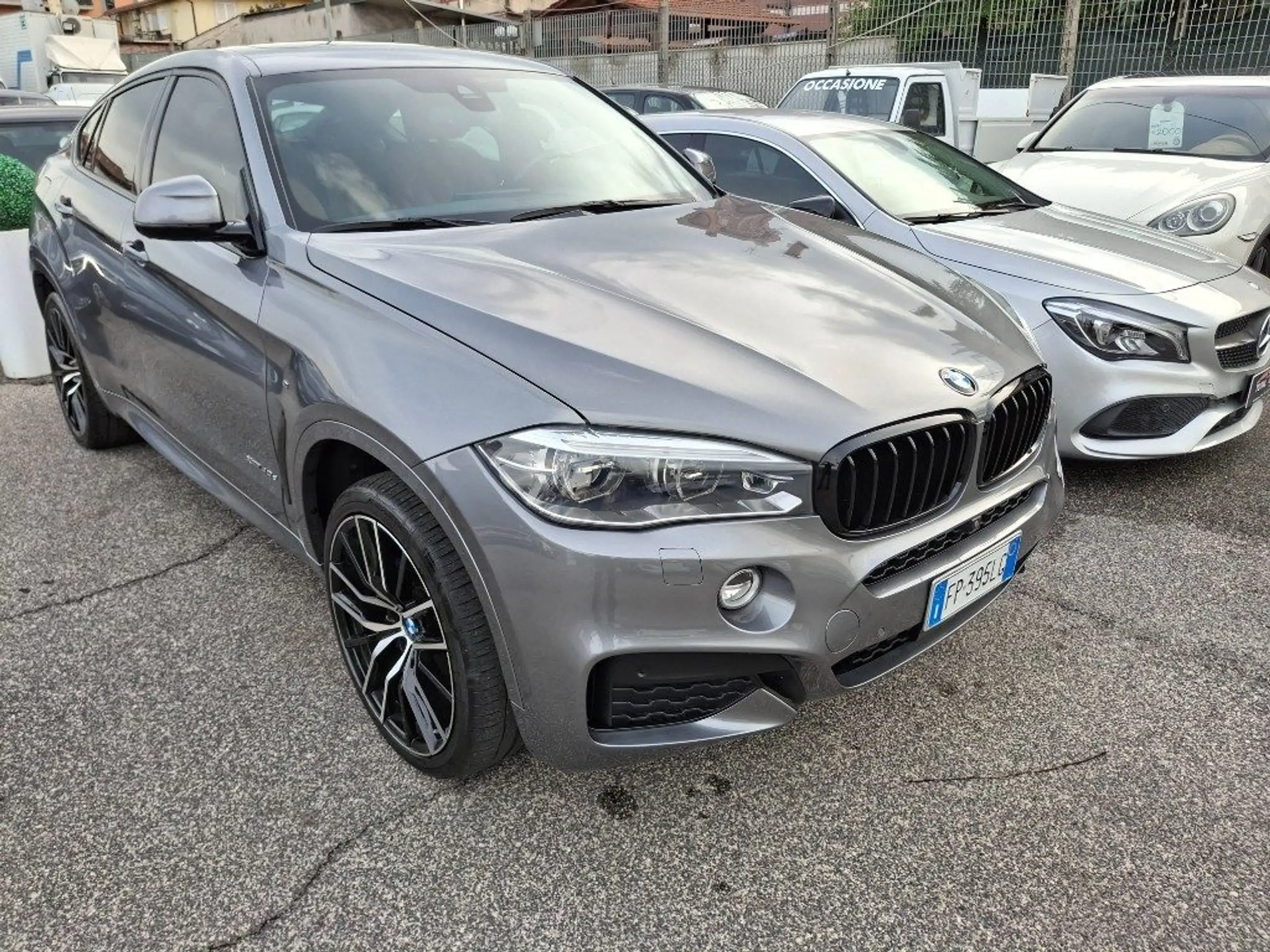 BMW - X6