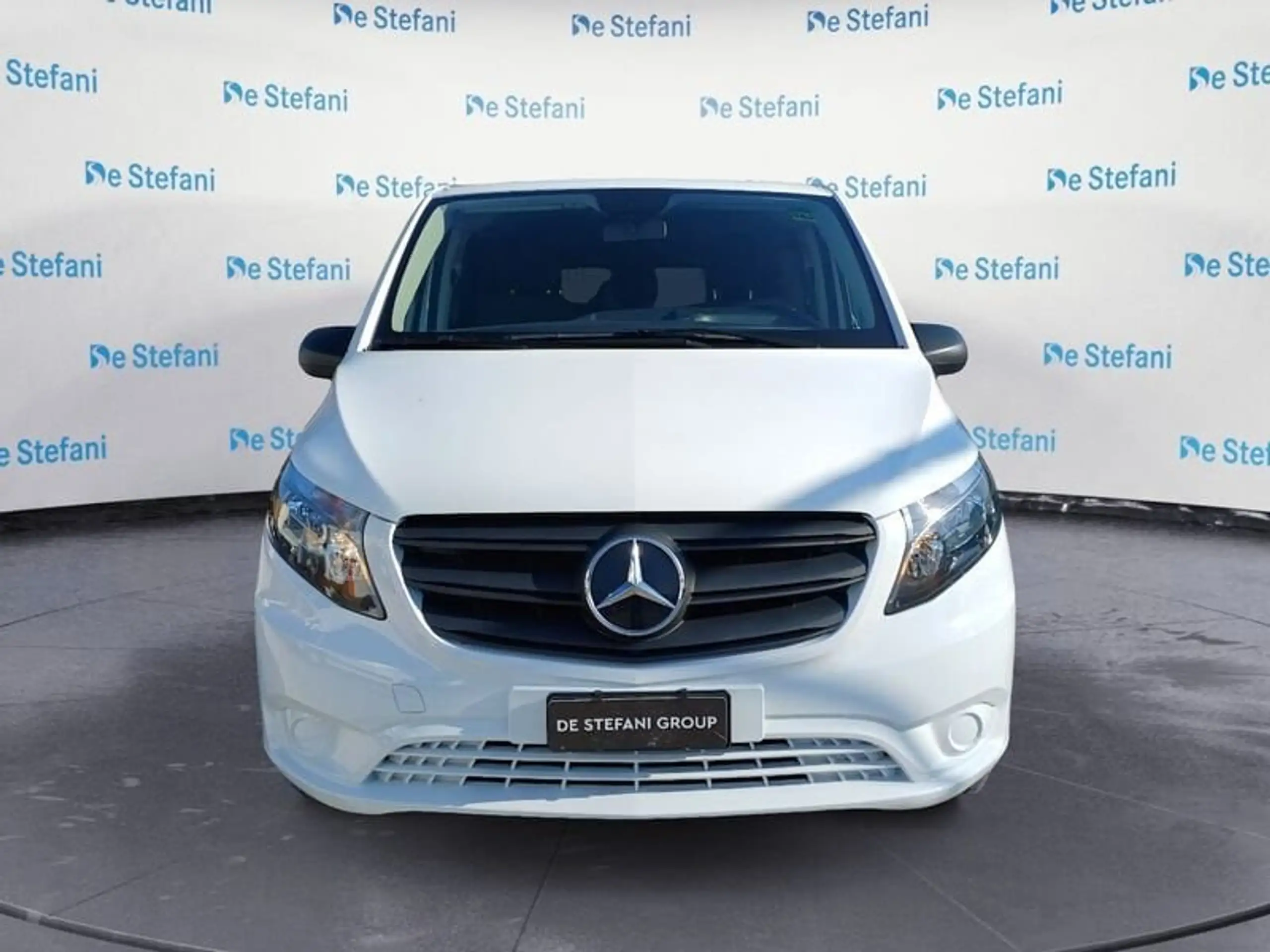 Mercedes-Benz - Vito