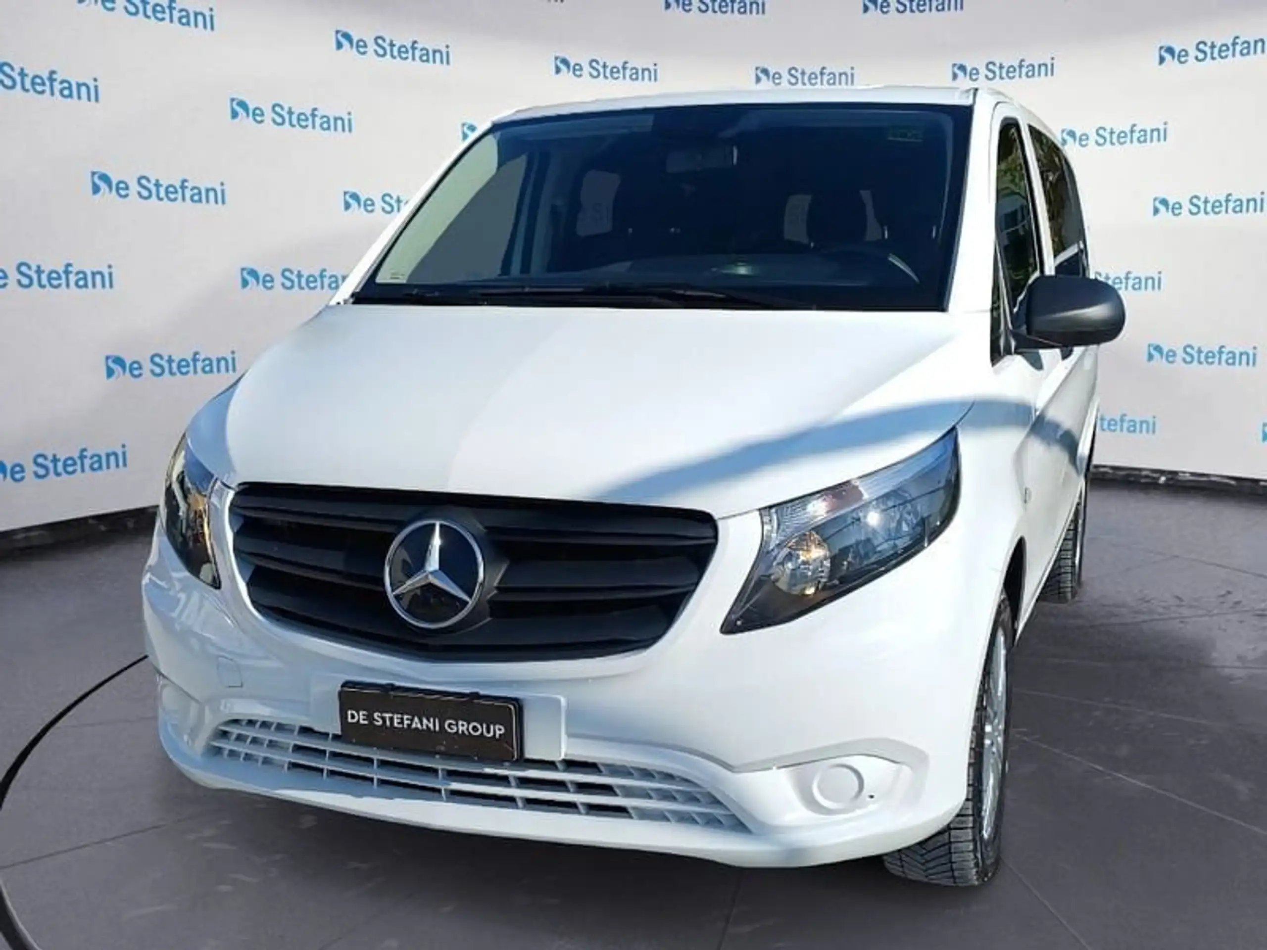 Mercedes-Benz - Vito