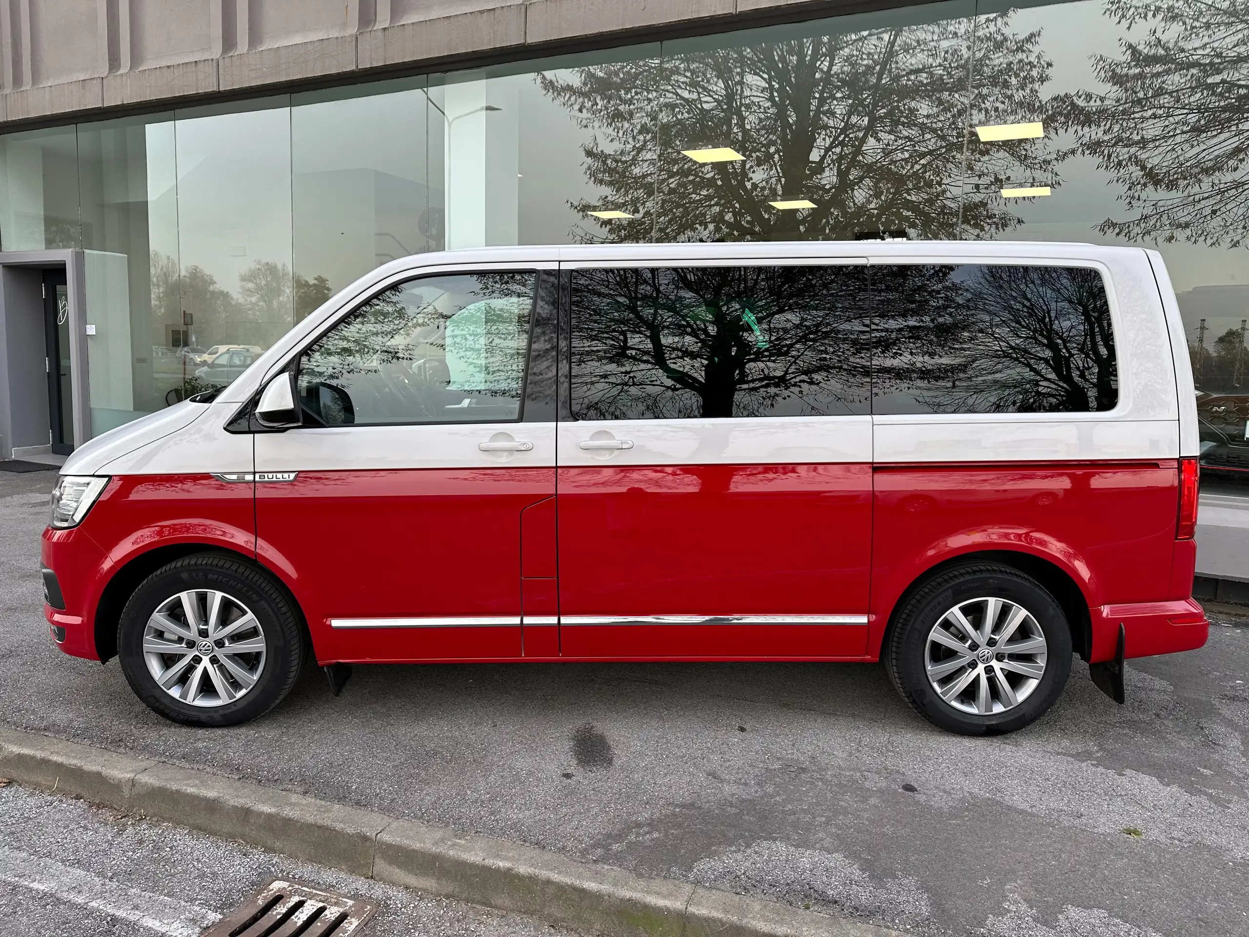 Volkswagen - T6.1 Multivan