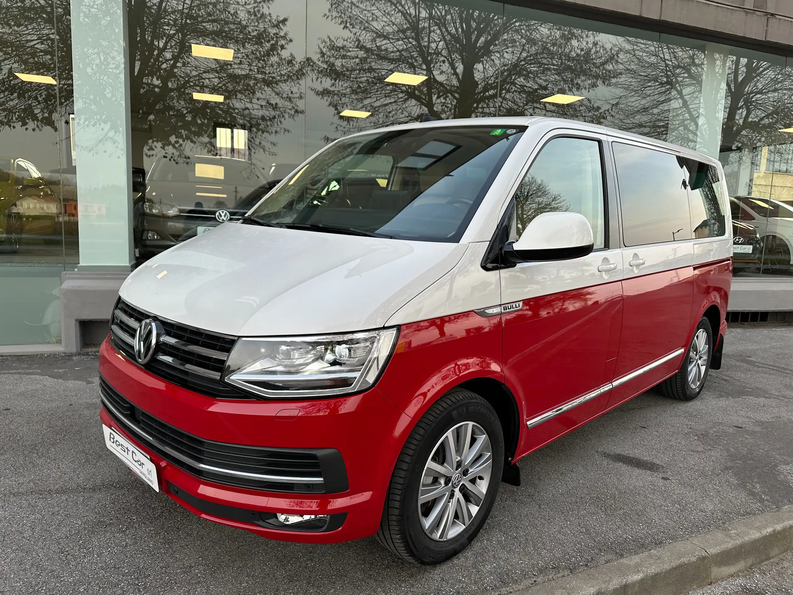 Volkswagen - T6.1 Multivan