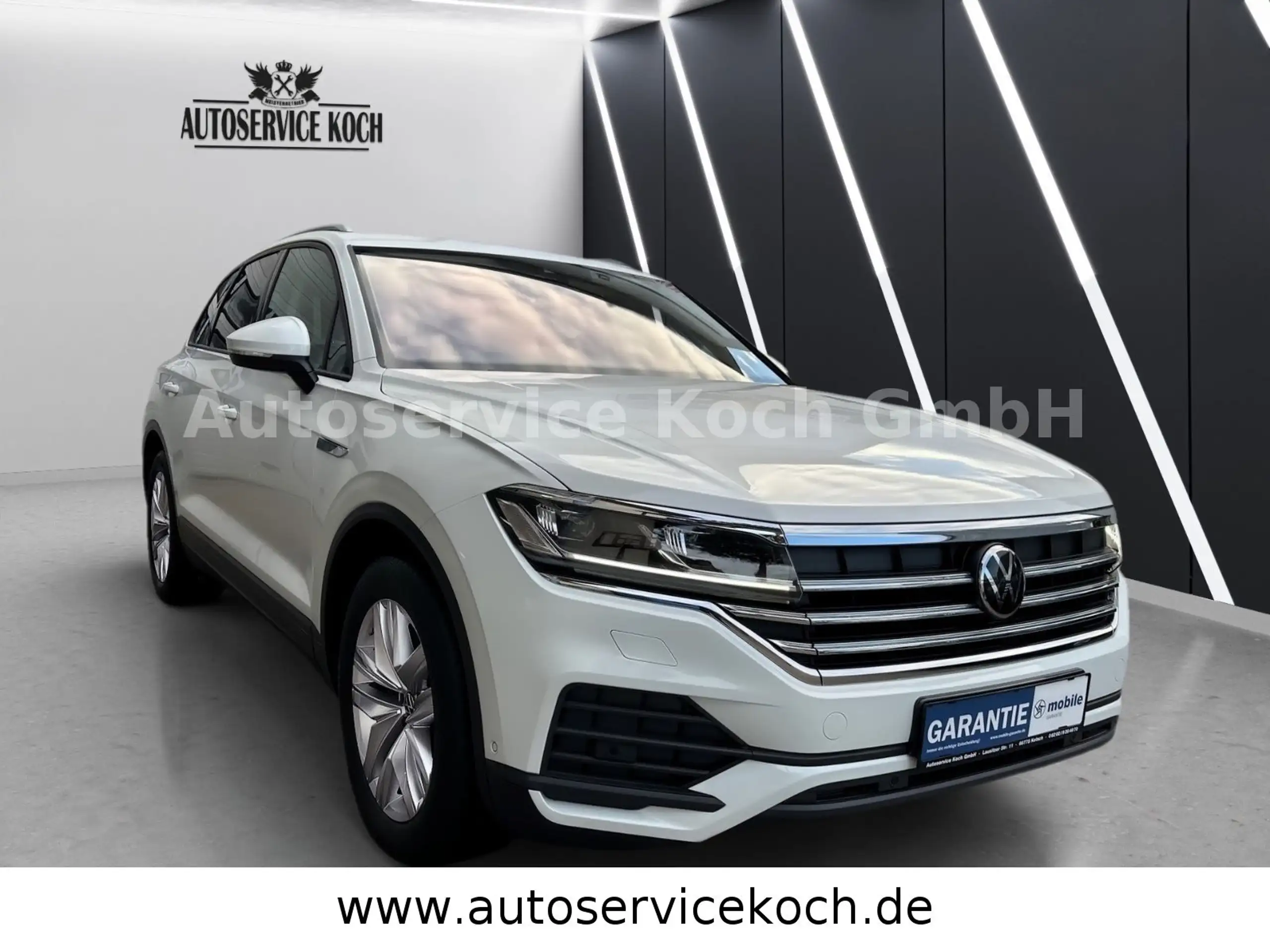 Volkswagen - Touareg