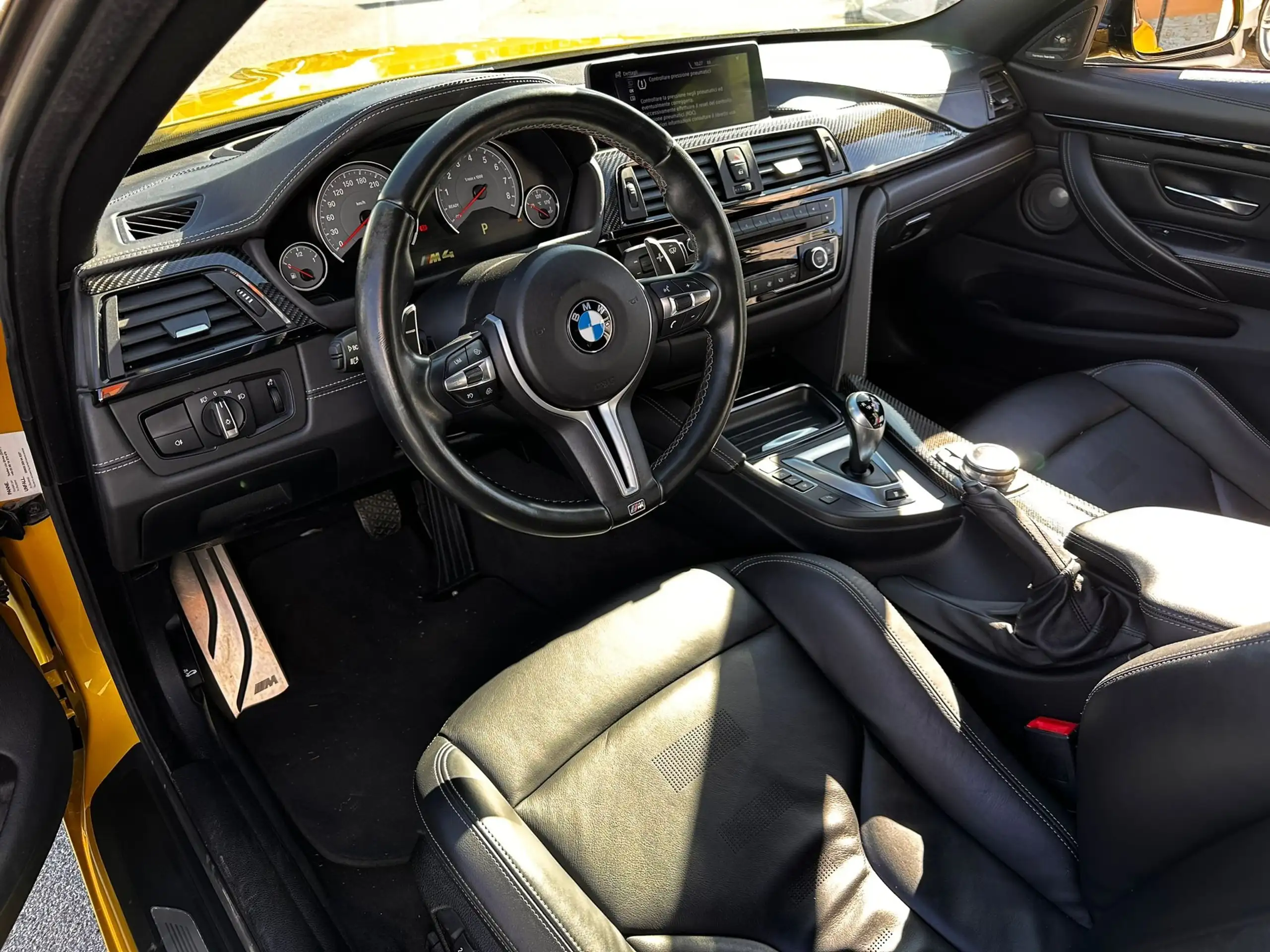 BMW - M4